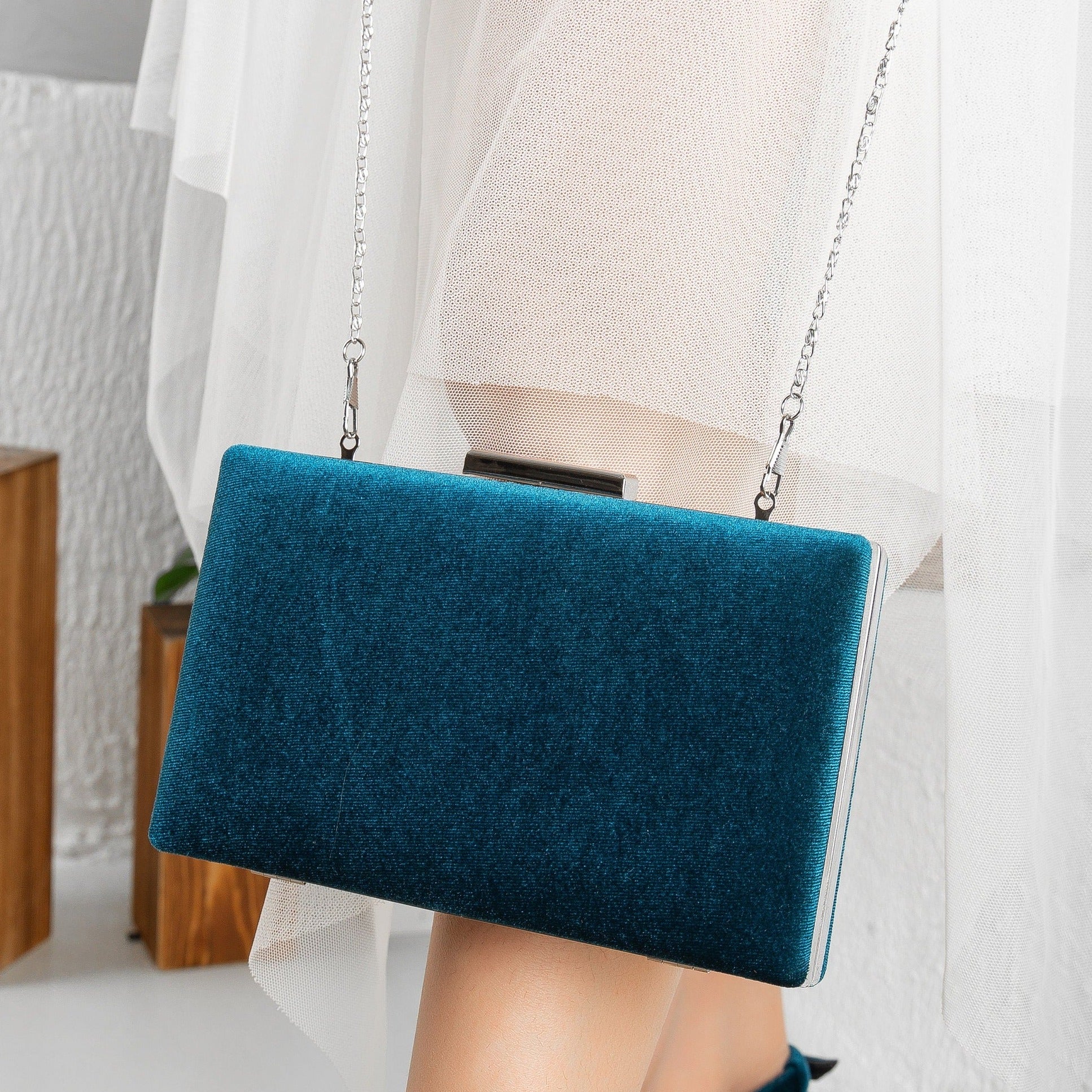 Elegant Teal Blue Velvet Clutch Purse for Women | Small Evening Bag with Wrist Strap | Perfect for Parties, Weddings & Special Occasions