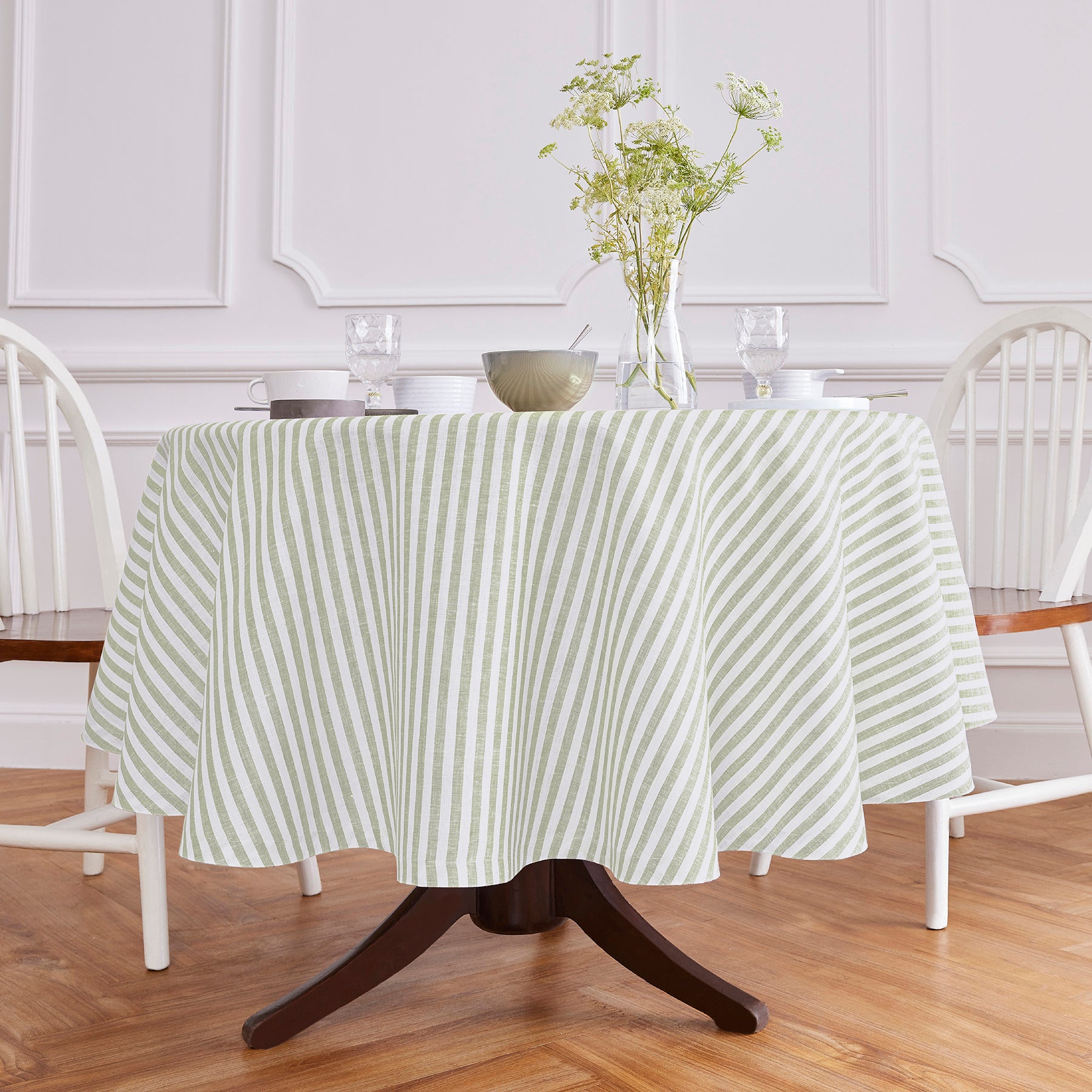 Amalfi Stripe Round Tablecloth - Waterproof & Stain-Resistant 60-Inch Dining Table Cover for Indoor/Outdoor Use - Perfect for Parties, Picnics, and Family Gatherings