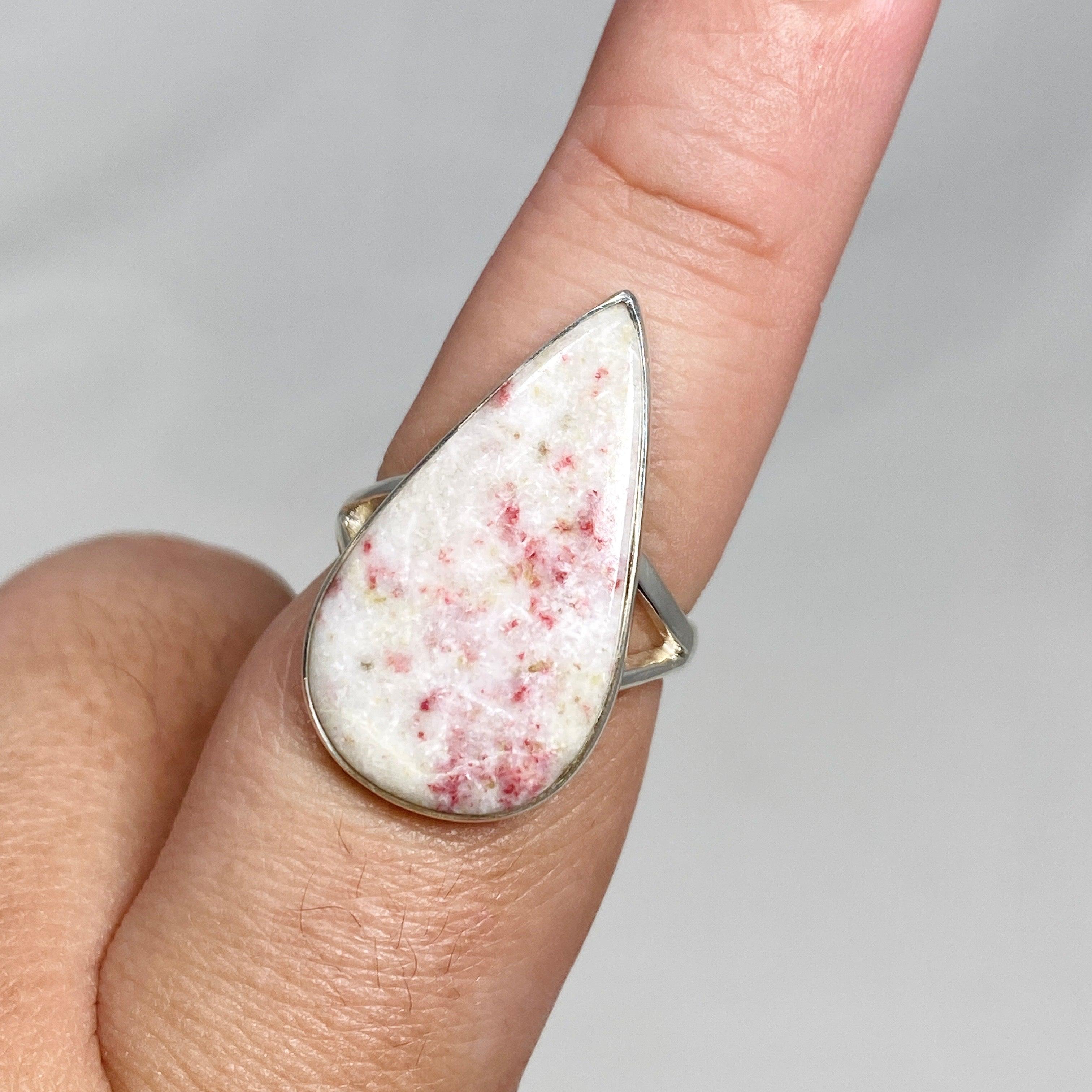 Cinnabar Teardrop Split Band Ring for Women - Size 9 - KRGJ3176 - Elegant Boho Jewelry for Parties, Weddings & Everyday Wear