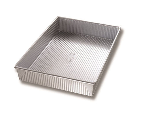 Premium USA 9x13 Inch Non-Stick Baking Pan - Oven Safe Rectangular Cake Pan for Brownies, Casseroles & Sheet Cakes | Perfect for Home Baking, Holiday Cooking & Party Desserts