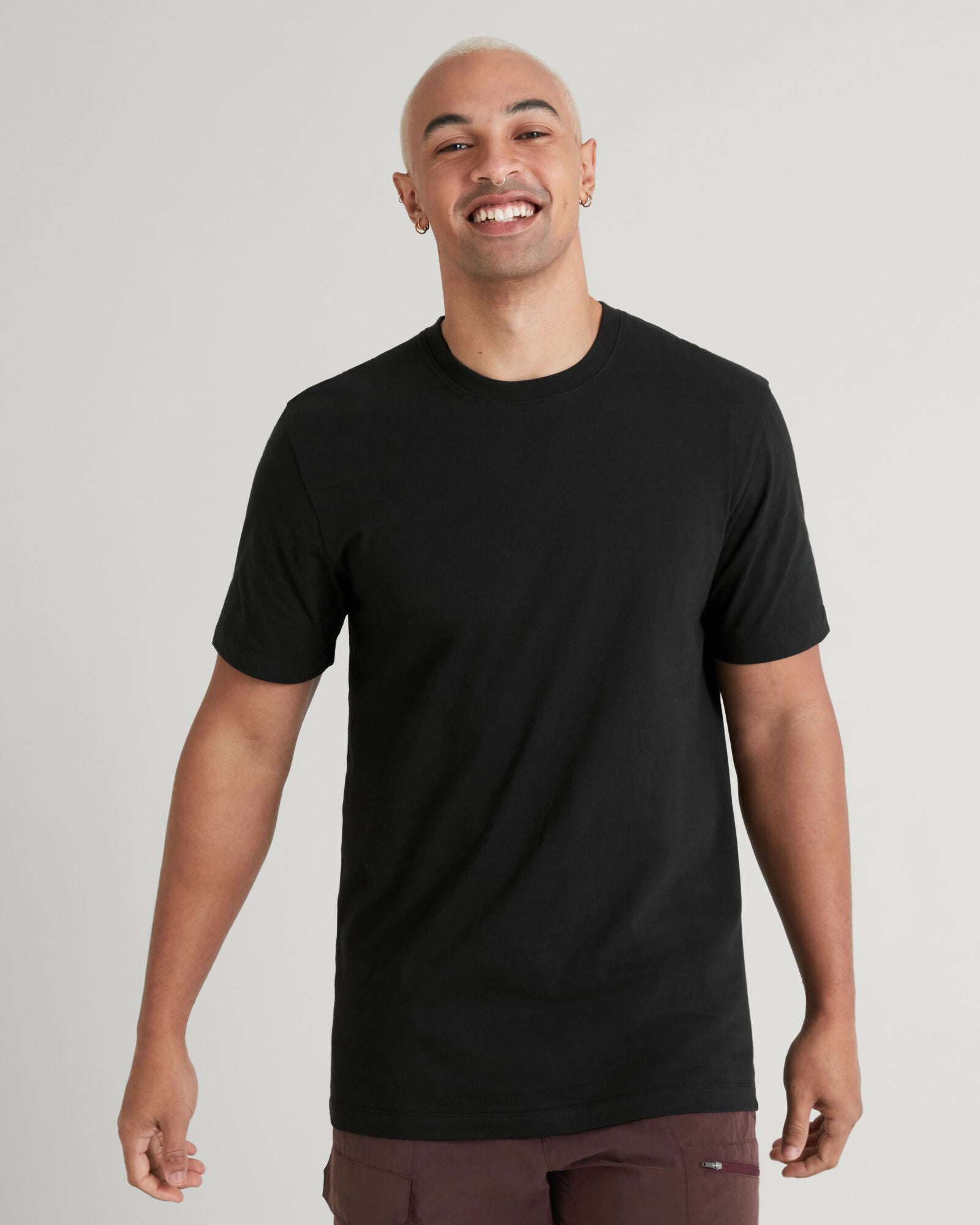 KMD Solid Men's Short Sleeve T-Shirt - Black Stingray - Comfortable Casual Tee for Everyday Wear, Gym & Outdoor Activities