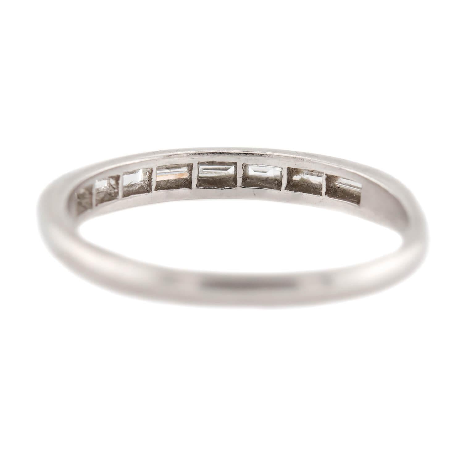 Art Deco Platinum Diamond Eternity Band Ring - Vintage Inspired Wedding Band for Women, 2mm Wide Platinum Engagement Ring with Round Cut Diamonds - Perfect for Anniversaries, Proposals & Special Occasions