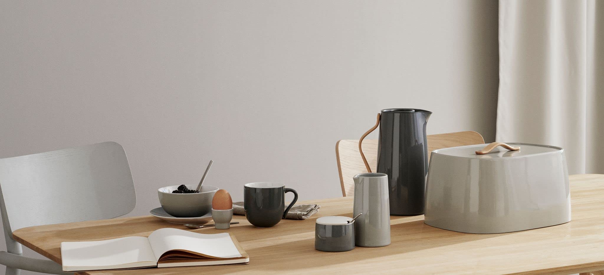Stelton Emma Vacuum Insulated Coffee Jug - 34oz, Grey, 13.5 x 15.5 x 26 cm - Keeps Coffee Hot for Hours, Perfect for Home, Office & Outdoor Use