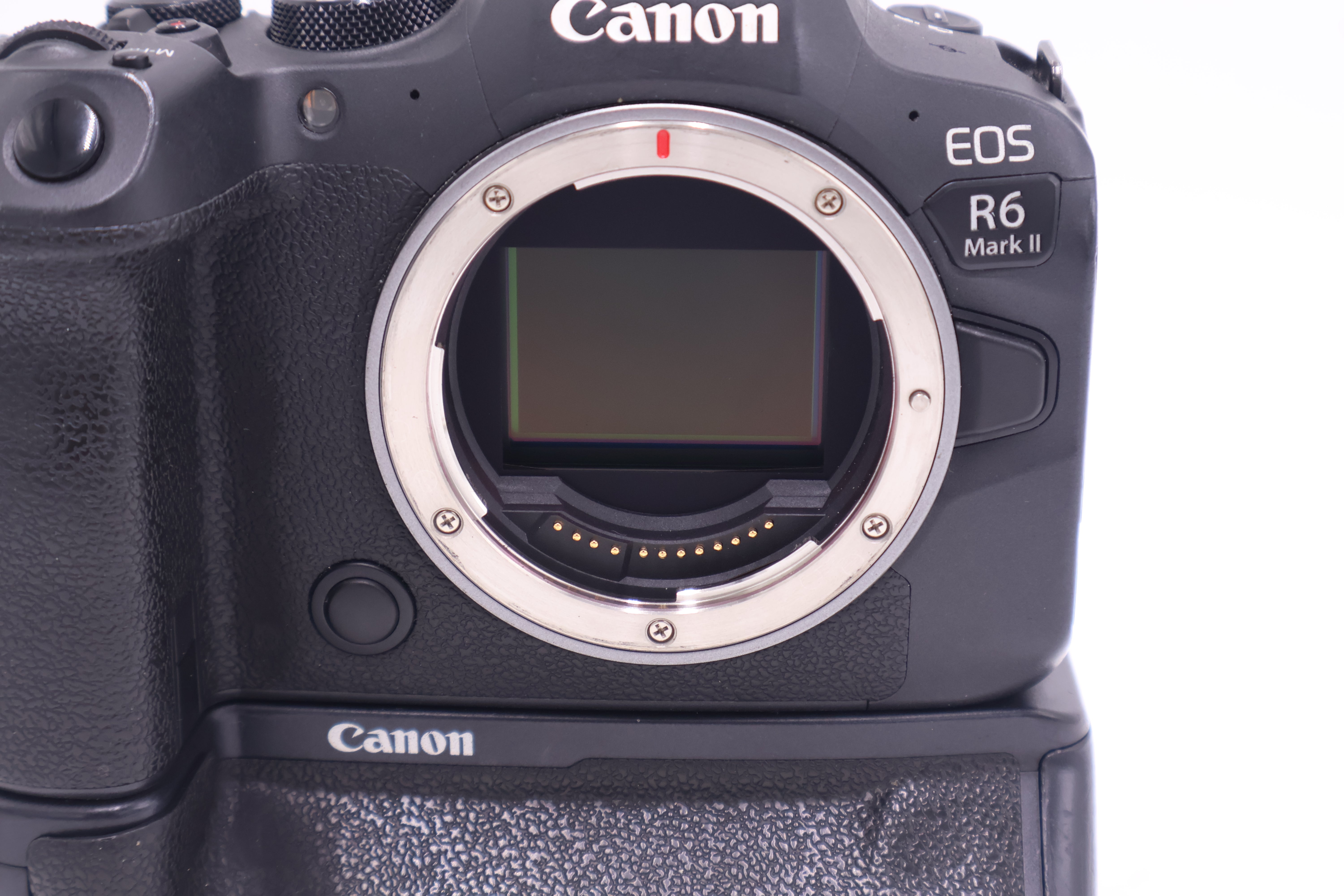 Canon EOS R6 Mark II Mirrorless Camera with BG-R10 Battery Grip (Used) - Professional Photography, Vlogging & Travel Shoots