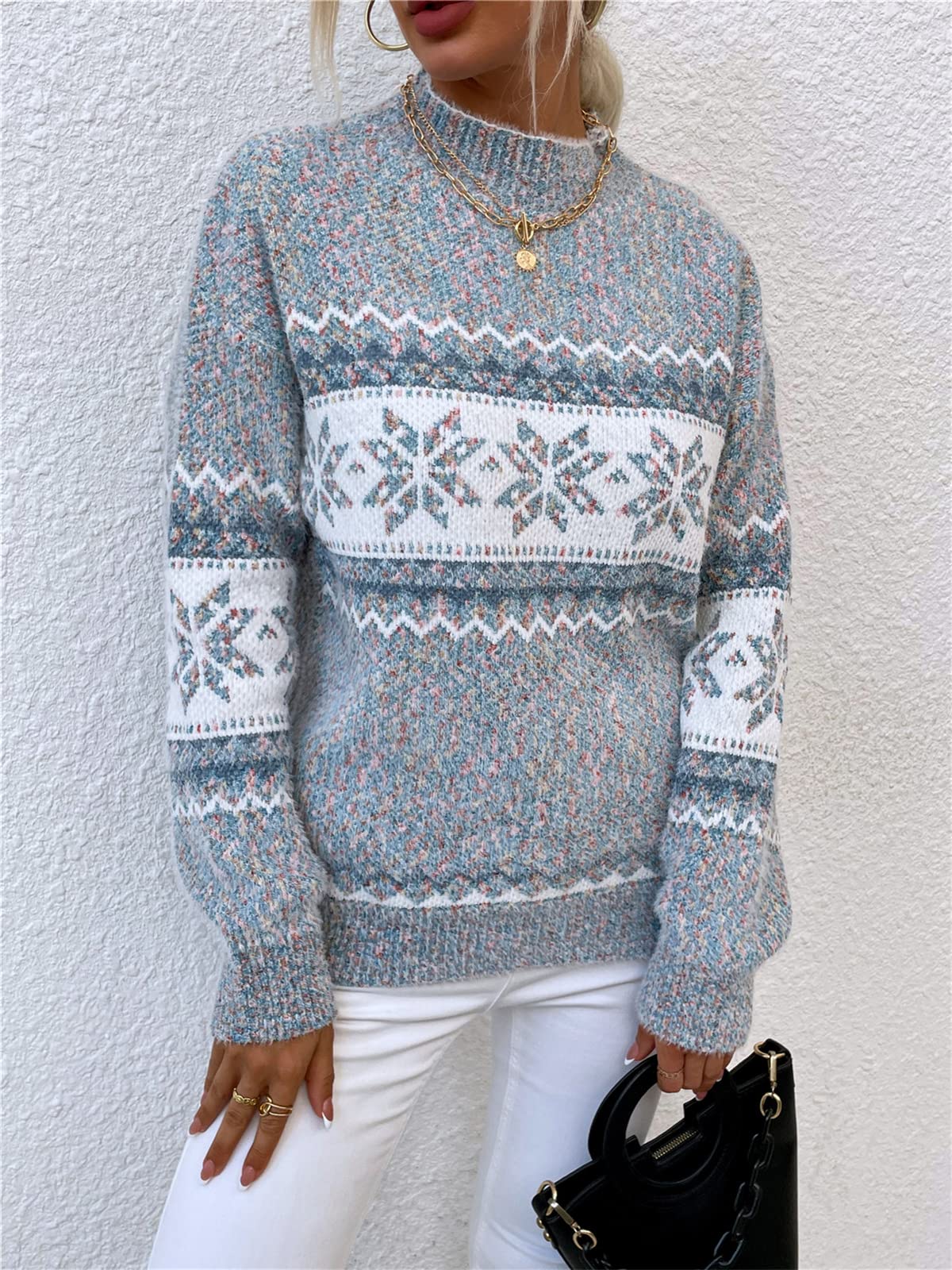 Women's Snowflake Christmas Sweater - Cozy Long Sleeve Knitted Pullover Crewneck Loose Jumper Top for Holiday Party & Winter Outfits