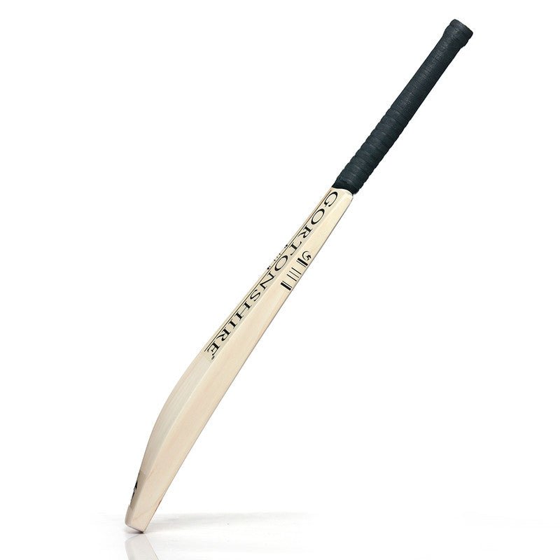 Gortonshire Lambada Pro English Willow Cricket Bat - Premium Quality for Professional & Amateur Players - Perfect for Matches, Training & Practice Sessions
