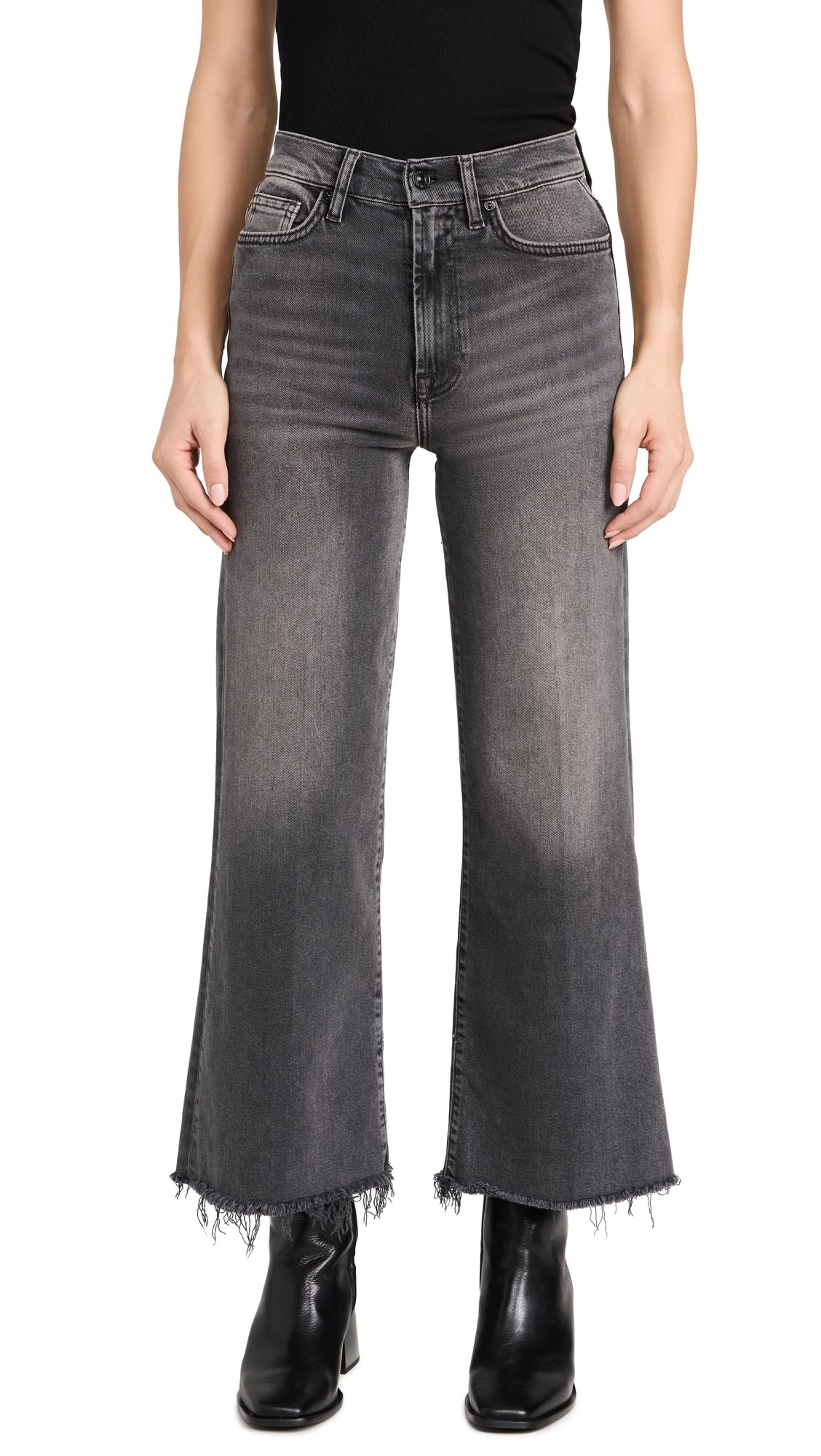 7 For All Mankind Women's Ultra High Rise Cropped Jeans - Slimming Stretch Denim Pants for Casual & Night Out | Perfect for Date Nights, Brunch & Weekend Wear