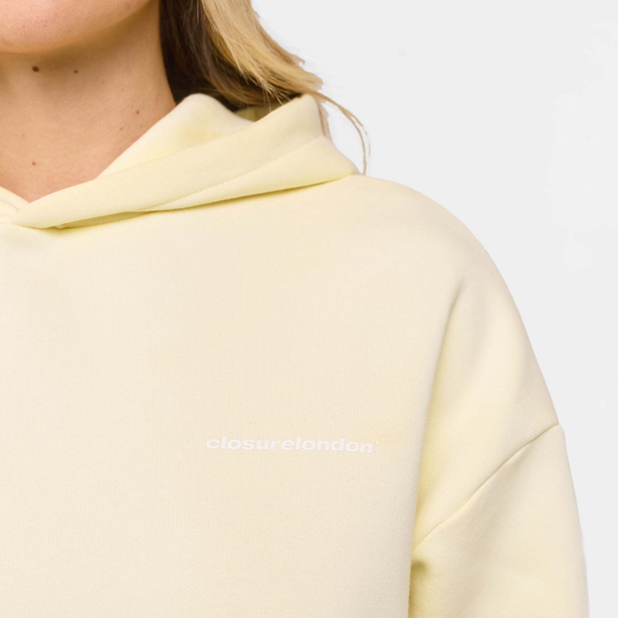 Core Logo Tracksuit in Buttercream | Comfortable Men's & Women's Jogging Suit | Perfect for Gym, Running, Yoga & Casual Wear