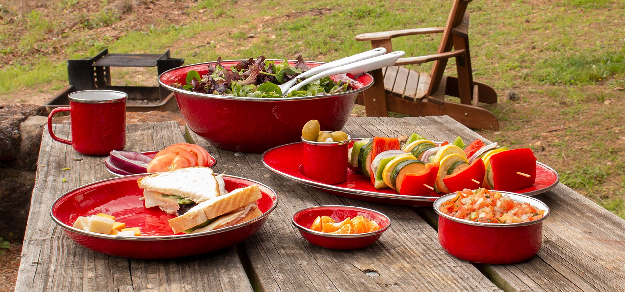 Golden Rabbit Enamelware Pasta Plates - Set of 4 (10 Inch, Solid Red) for Italian Dining, Picnics & Farmhouse Kitchen Decor