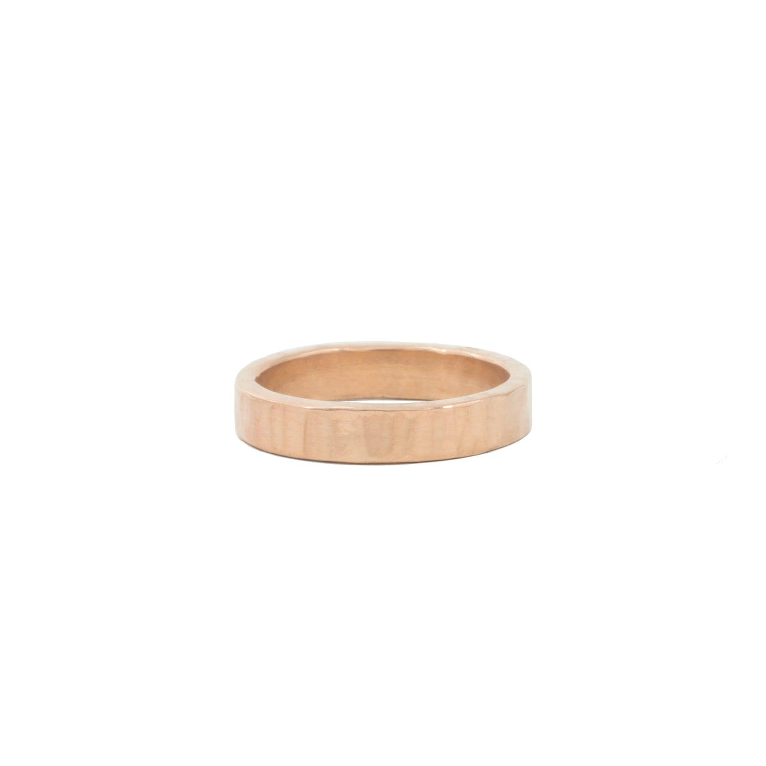 14K Gold Hammered Wedding Band for Men & Women - 4mm Comfort Fit Ring for Engagement, Anniversary, and Everyday Wear