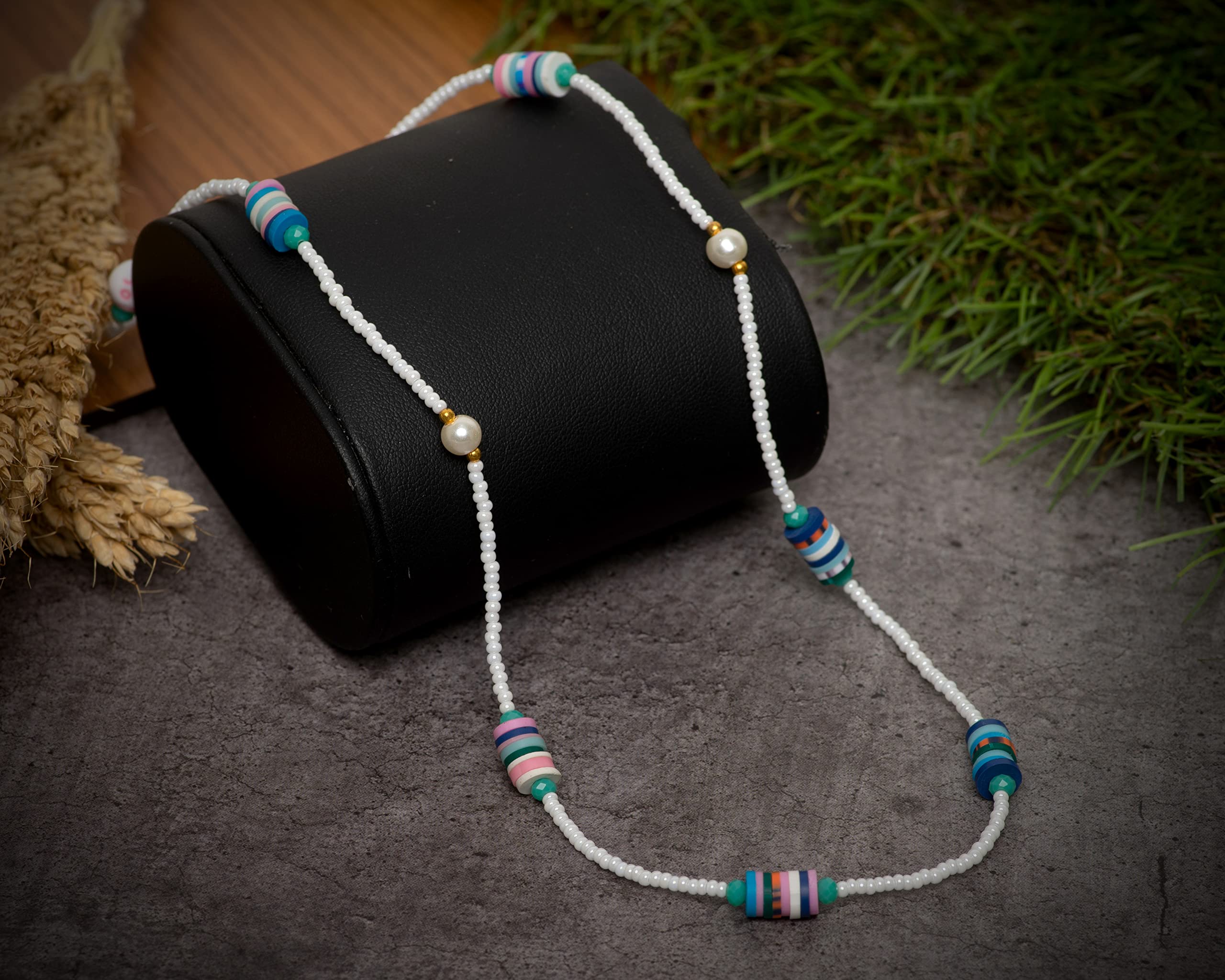 Stylish Evil Eye Beaded Eyeglass Chain Lanyard for Women - Adjustable Mask Holder Strap with Clay Beads - Perfect for Reading Glasses, Face Masks & Fashion Accessories