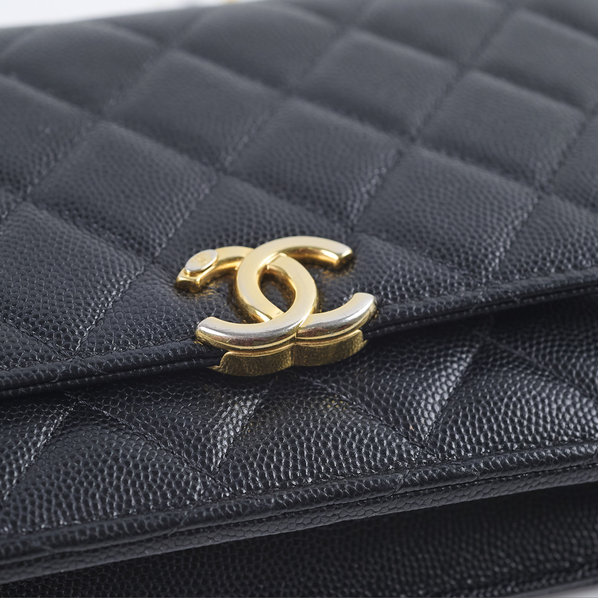 Chanel 2022 Seasonal Top Handle Wallet On Chain in Black Caviar Leather - Perfect for Evening Events & Luxury Fashion Accessories