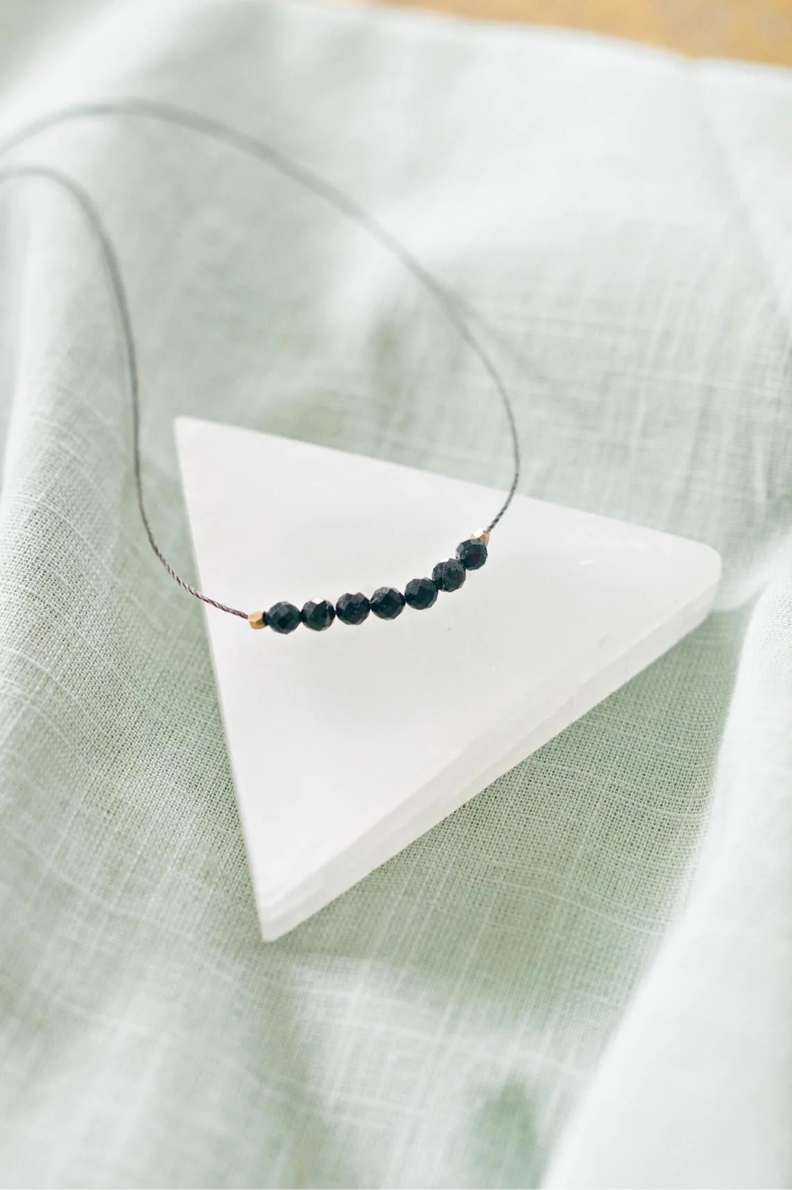 Black Tourmaline Necklace for Protection - Mercury Retrograde Jewelry for Women - Spiritual Healing Crystal Pendant for Anxiety Relief & Positive Energy - Perfect for Meditation, Yoga & Everyday Wear