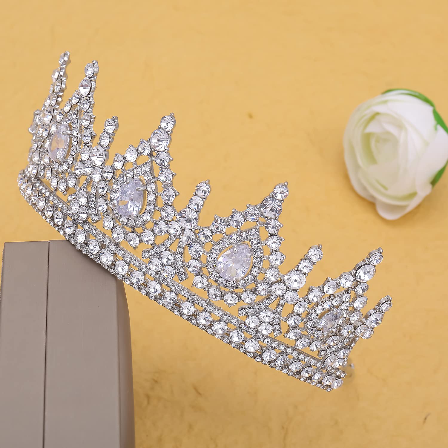 Luxury Crystal Bridal Tiara for Women & Girls - Elegant Queen Crown Hair Jewelry for Weddings, Costume Parties & Special Occasions - Perfect Gift Accessory for Brides, Prom, Pageants & Photo Shoots