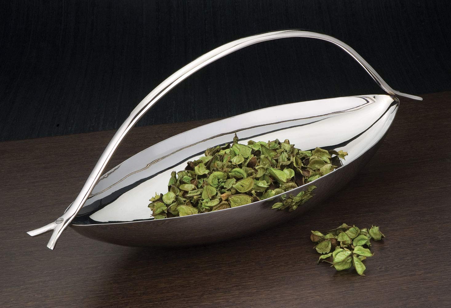 Sol Living Stainless Steel Fruit Bowl with Decorative Boat Design - 2.6 Gallon Multipurpose Serving Bowl for Chopping, Mixing & Serving Pasta, Snacks, Salads - Perfect for Parties, Weddings & Restaurants - Commercial Grade Kitchen Essential for Home & Professional Use