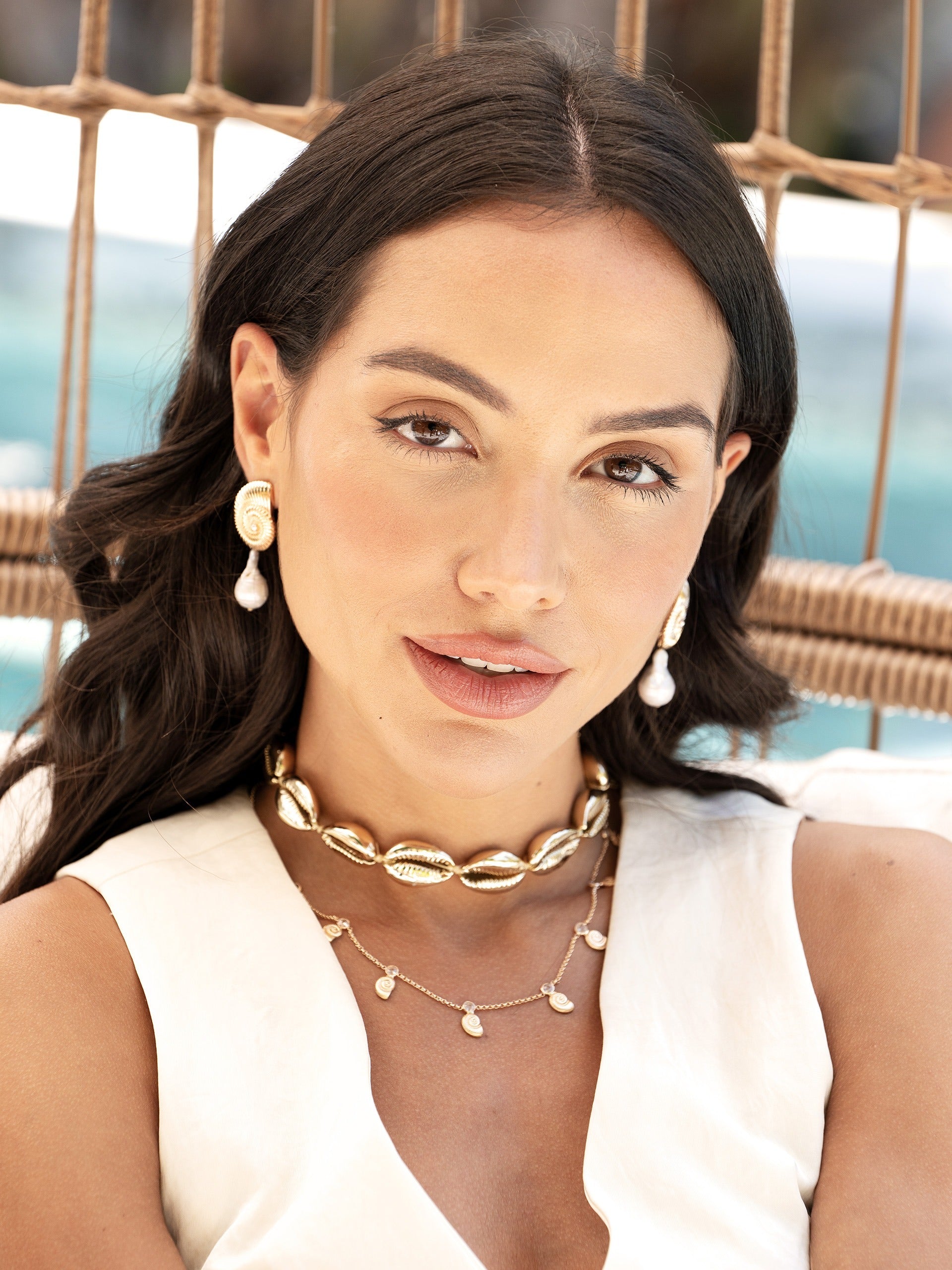 Nautilus Shell Charm Necklace - Elegant Beach Jewelry for Women, Boho Ocean Themed Pendant | Perfect for Summer Vacations, Beach Weddings & Coastal Fashion