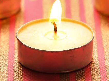 Laxmi Tea Light Candle Holder - Traditional Indian Diwali Decor for Home & Office - Religious Statue with Free Tealight Candle - Perfect for Puja, Festivals & Meditation Spaces