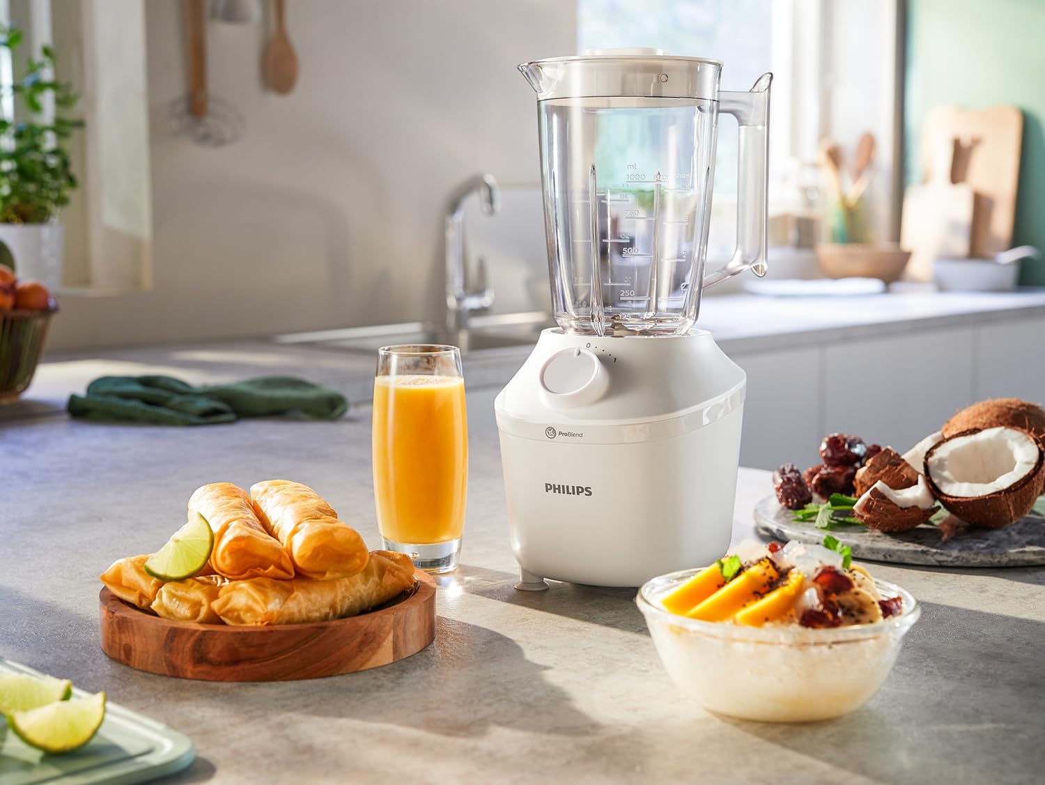 PHILIPS HR2041/00 450W High-Speed Glass Blender - Powerful Smoothie Maker for Shakes, Juices & Ice Crushing - Perfect for Kitchen, Restaurant & Healthy Lifestyle