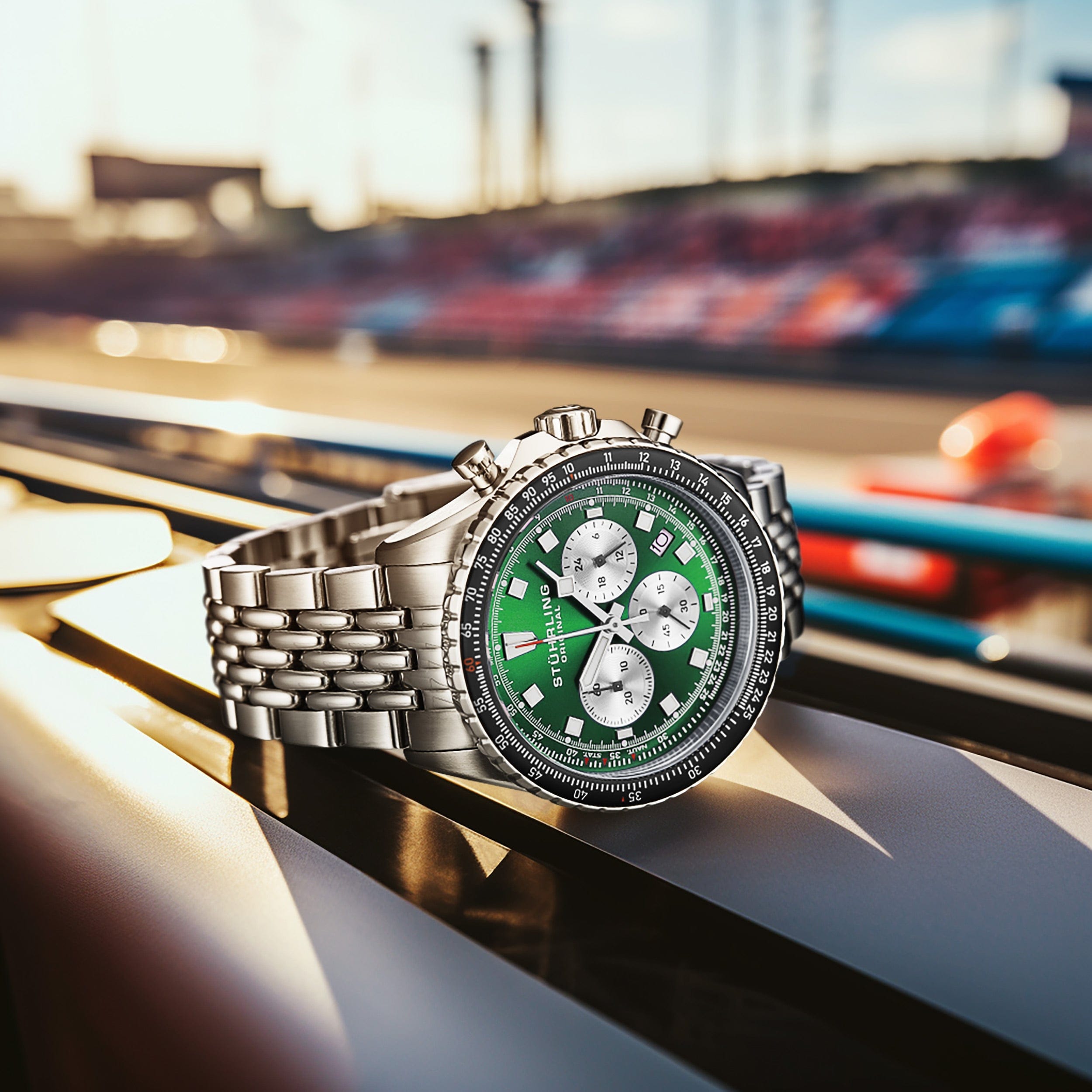 Japanese Chronograph RaceWay 1010 44mm Quartz Watch for Men - Stylish Sports & Casual Timepiece for Racing Enthusiasts & Everyday Wear