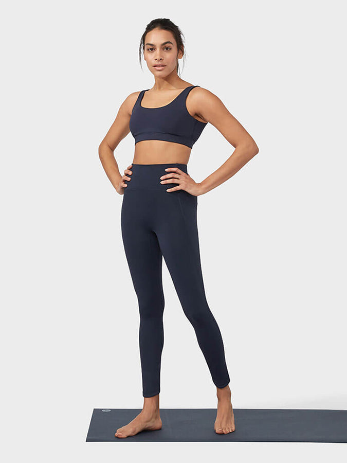 Manduka Presence Women's Yoga Bra - Double Strap Support for High-Intensity Workouts & Hot Yoga | Breathable & Moisture-Wicking Activewear for Women