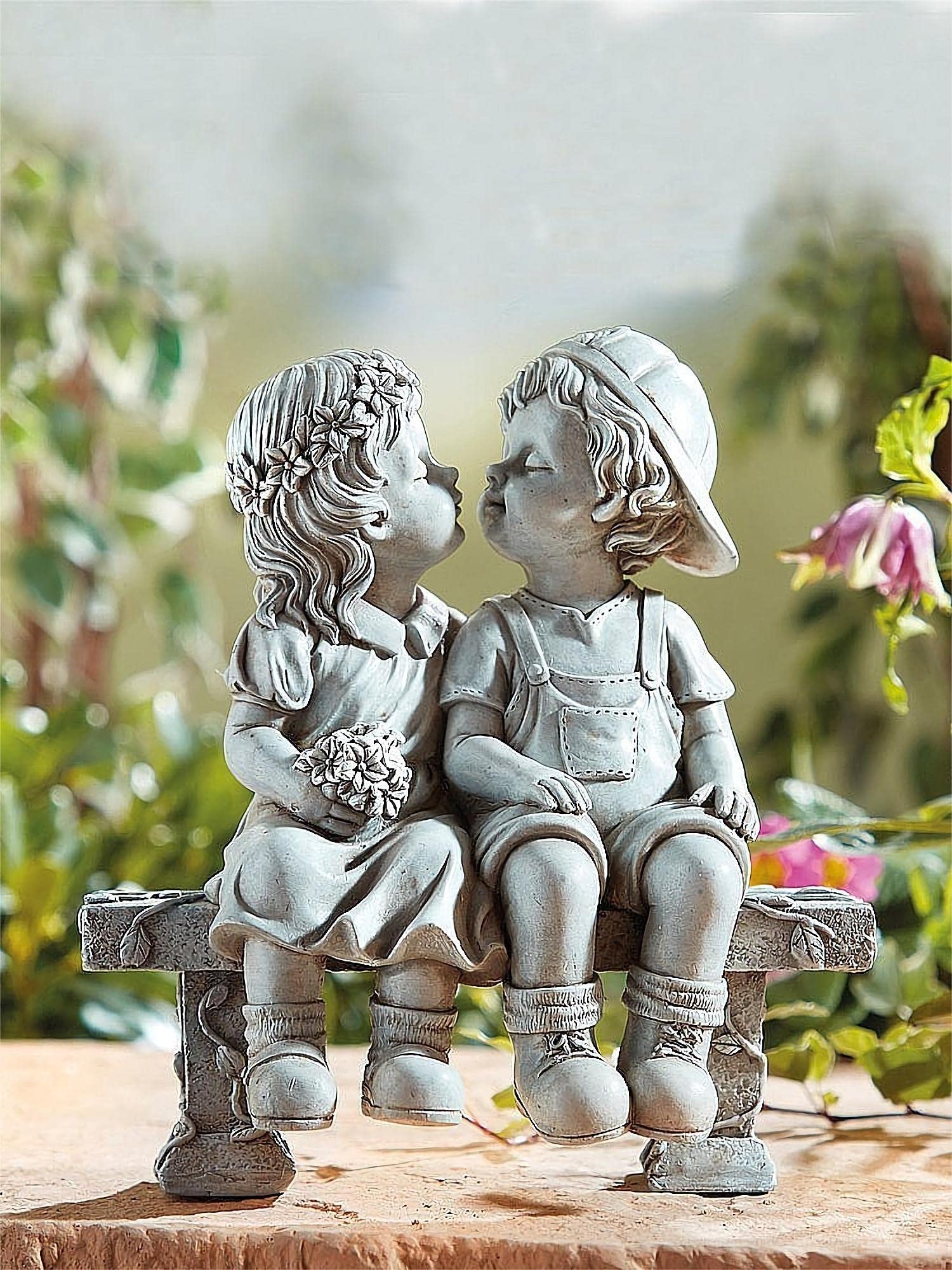 First Kiss Garden Statue - Adorable Puppy Love Kissing Couple Outdoor Decor, 9 Inch Romantic Boy & Girl Sculpture for Lawn, Patio & Flower Beds - Perfect for Wedding Gifts, Anniversary Presents & Garden Decorations