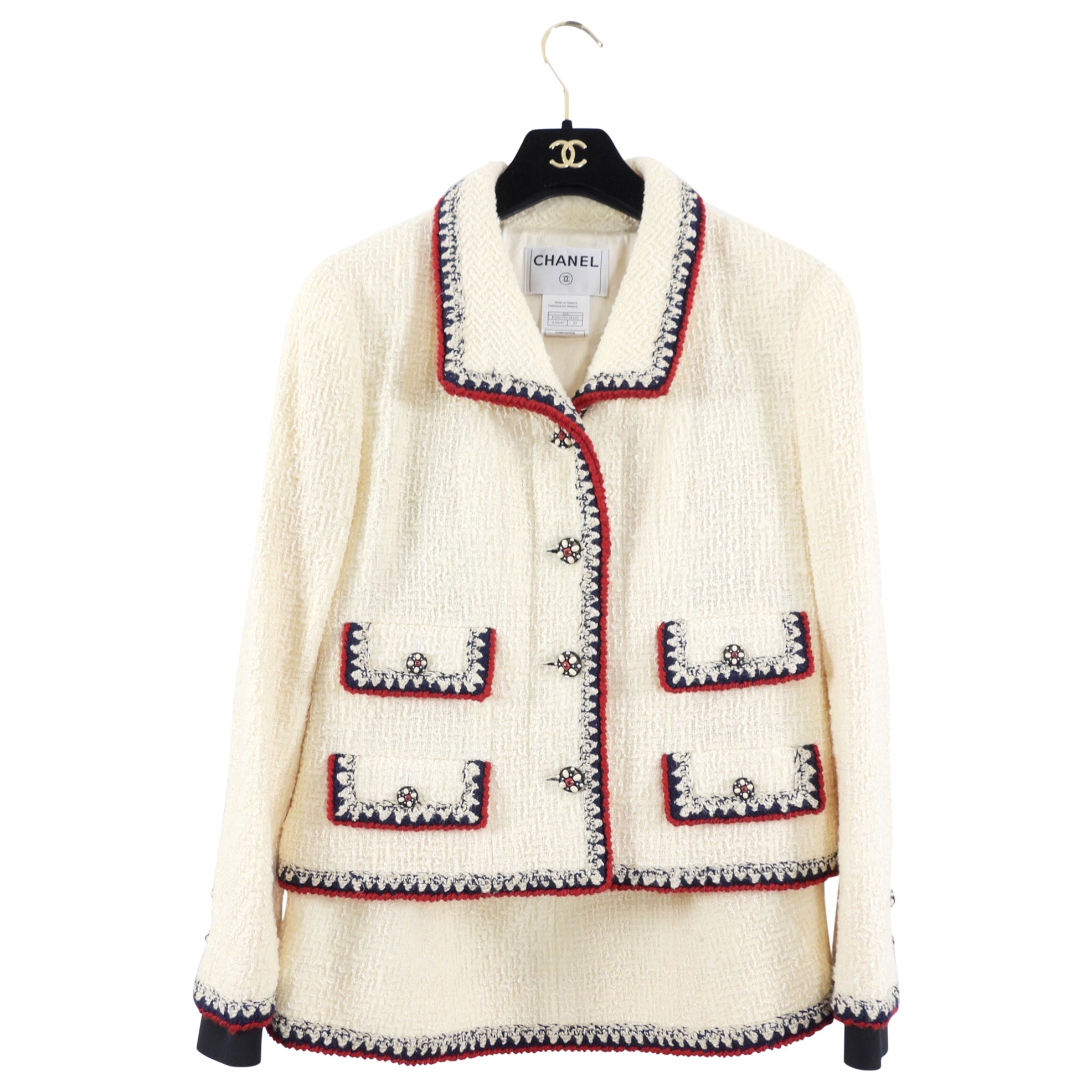 Chanel 06A Cream Tweed Skirt Suit with Navy Red Gripoix Trim - Size FR42 / US10 / L / XL - Luxury Women's Business Attire for Office & Formal Events