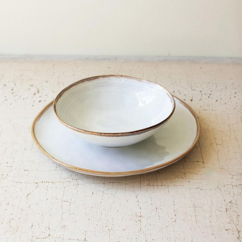Premium Ceramic Dinner Plate & Bowl Set - 16-Piece Elegant Dishware for Everyday Meals, Dinner Parties & Special Occasions - Durable, Microwave & Dishwasher Safe