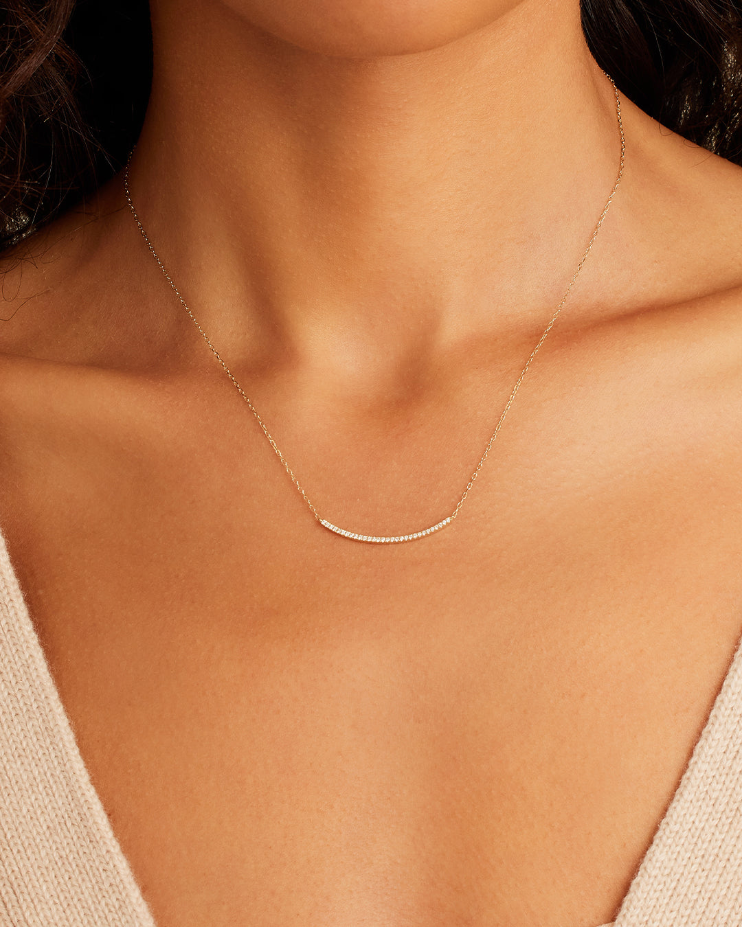 Diamond Tennis Bar Necklace for Women - Elegant 14K Gold Pendant for Everyday Wear & Special Occasions