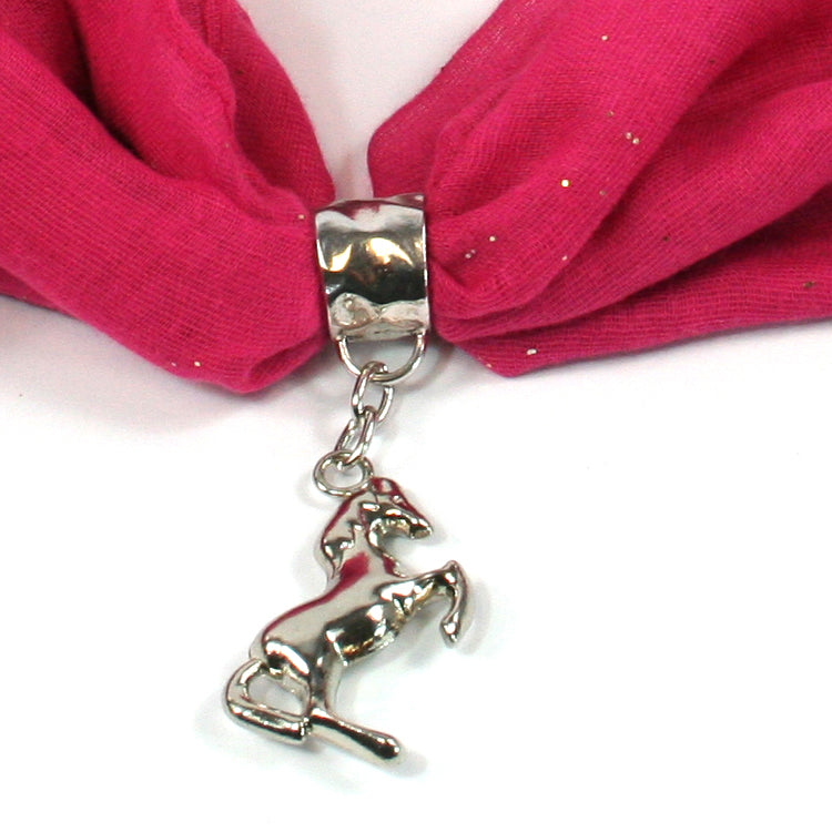 Elegant Horse Design Scarf Jewelry - Stylish Equestrian Fashion Accessory for Women, Gift for Horse Lovers - Perfect for Casual Wear, Parties & Special Occasions