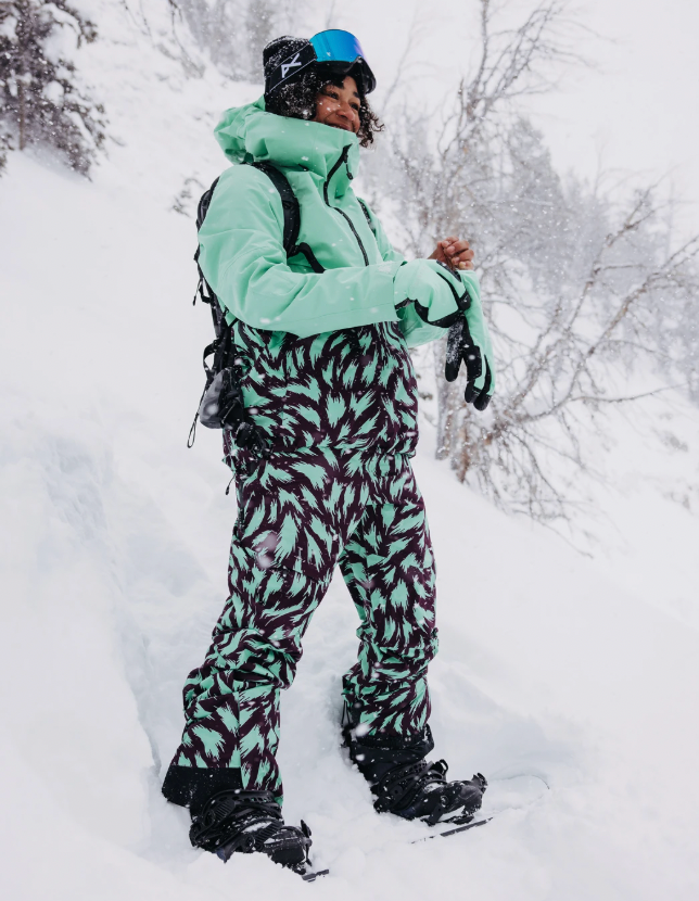 Burton Women's AK Gore-Tex Kimmy 2L Anorak Jacket 2025 - Waterproof Windproof Ski Jacket for Snowboarding & Outdoor Adventures