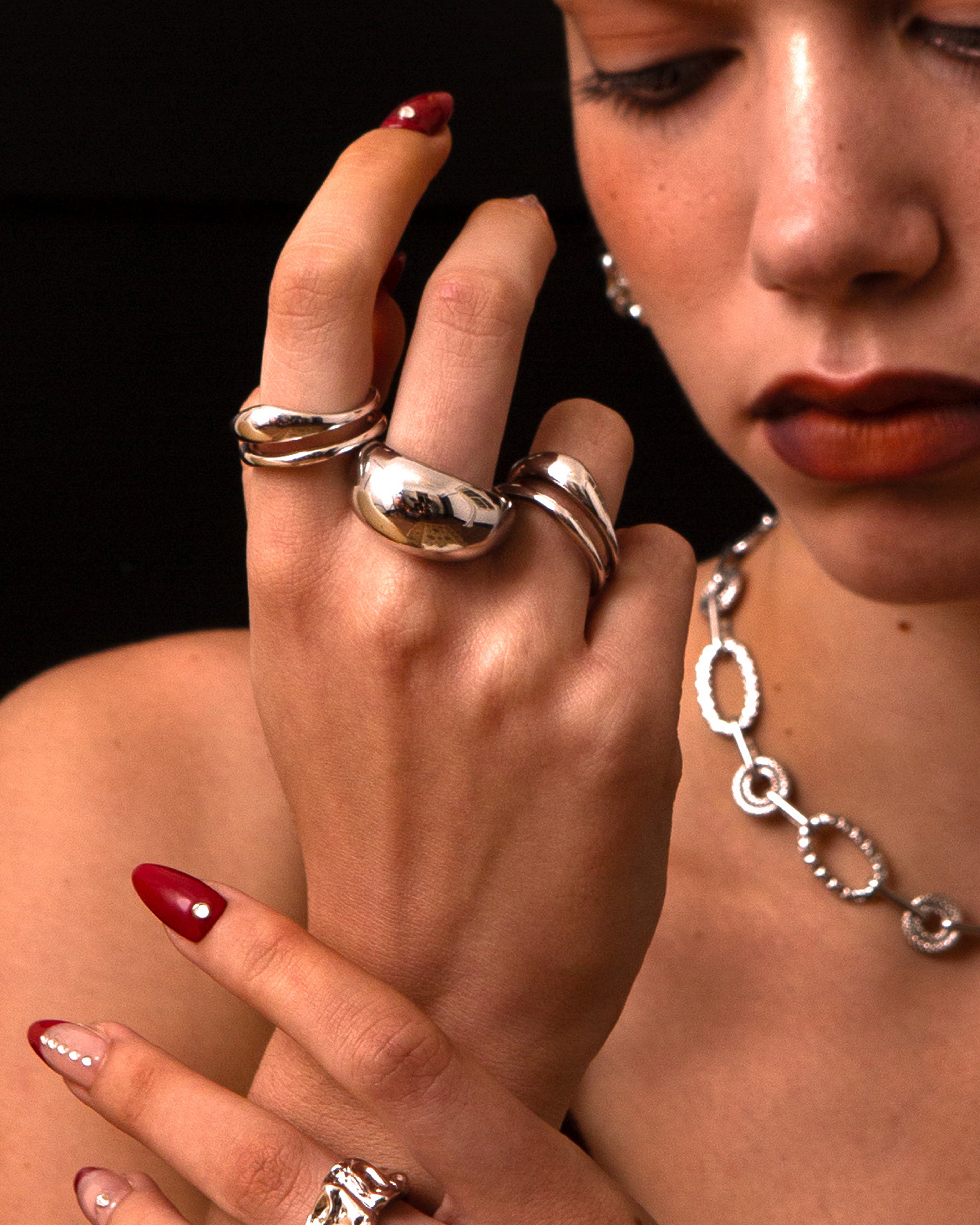 Twin Molten Ring - Elegant Matching Couple Rings for Men & Women - Perfect for Anniversaries, Weddings, and Romantic Gifts