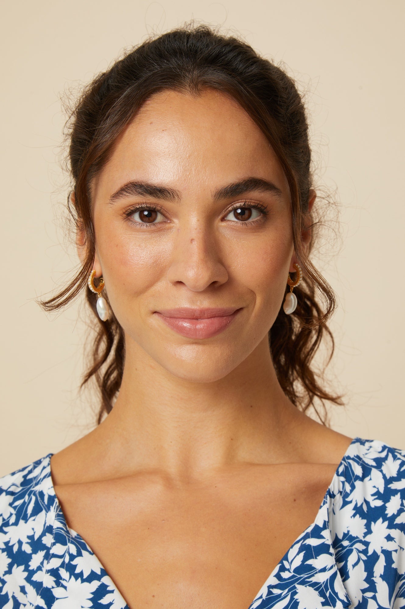 Elegant Pearl Drop Hoop Earrings in Gold - Perfect for Weddings, Parties & Special Occasions