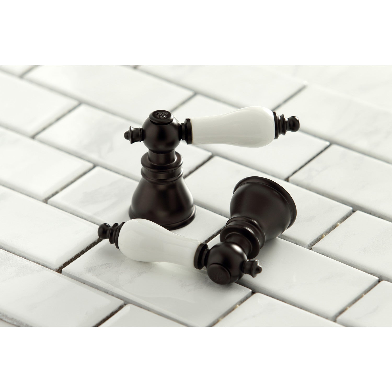 American Patriot FSC1605APL Oil Rubbed Bronze 4-Inch Centerset Bathroom Faucet - Double Handle 3-Hole Deck Mount with Brass Pop-Up Drain - Perfect for Bathroom Vanity and Powder Room Renovations