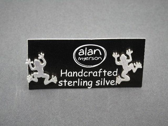 Cute Frog Stud Earrings for Women - Stainless Steel Hypoallergenic Earrings - Perfect for Casual Wear, Gifts, and Everyday Fashion Accessories
