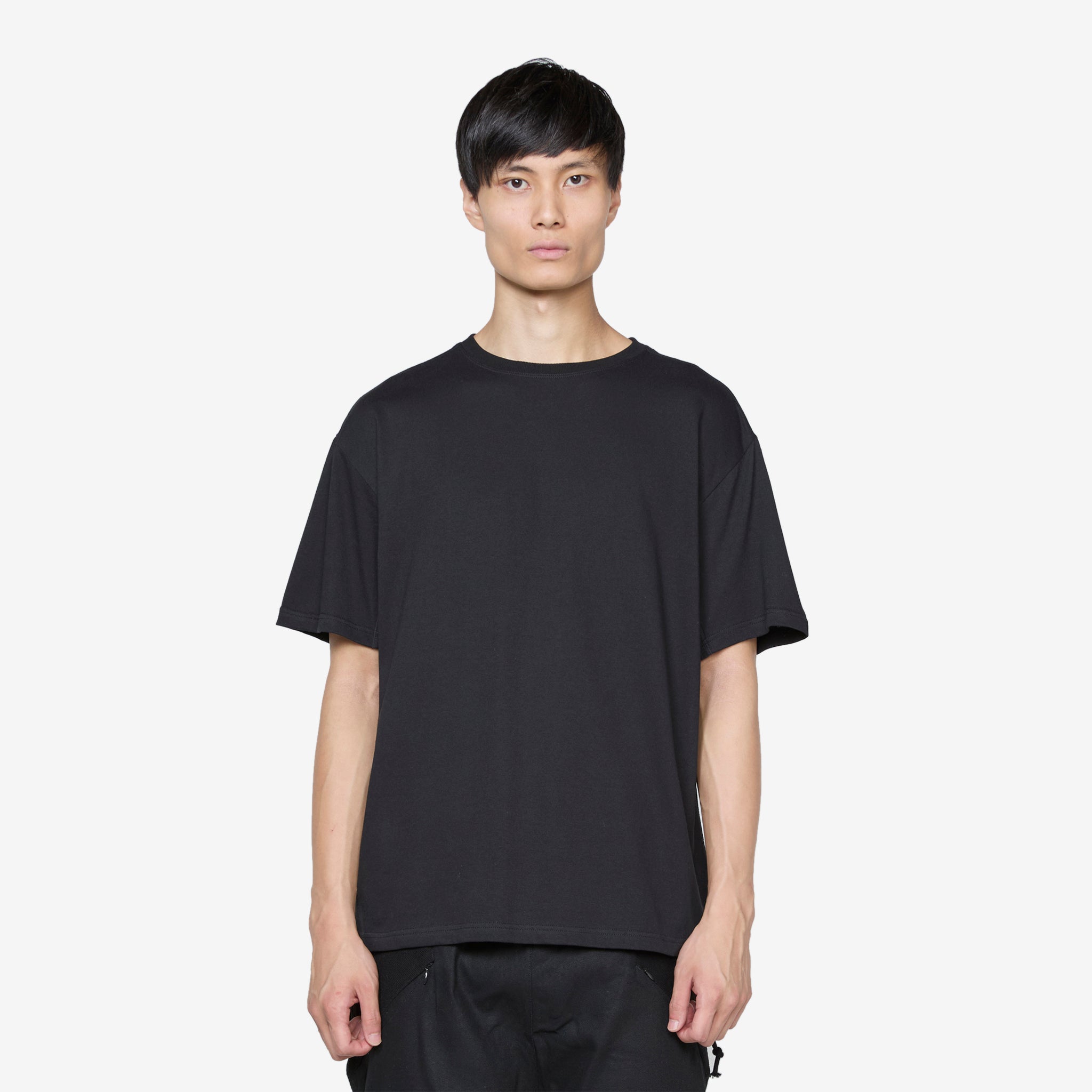Ep.5 01 Black T-Shirt for Men - Casual Comfort Fit Cotton Tee for Everyday Wear, Street Style & Lounge