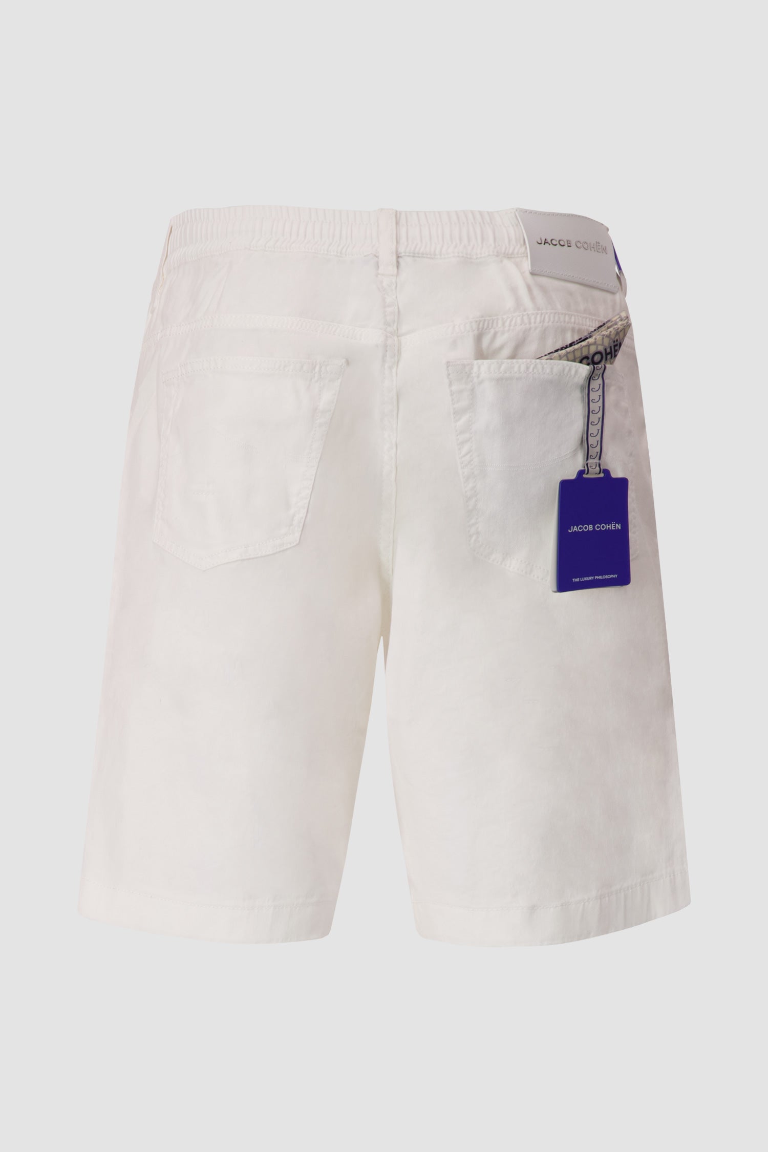 Jacob Cohen White Relaxed Fit Bermuda Shorts for Men - Comfortable Casual Summer Beachwear & Vacation Outfits