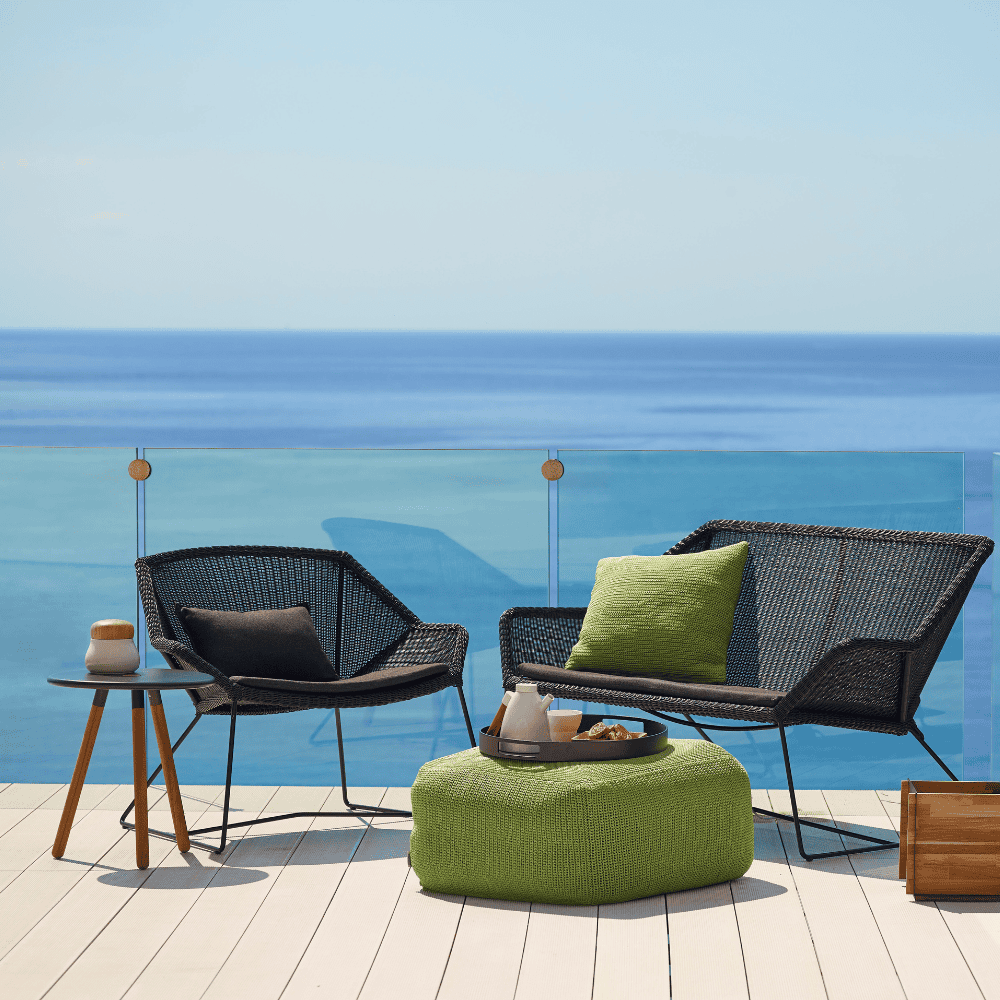 Breeze Outdoor Lounge Chair - Lightweight & Weather-Resistant Patio Furniture for Poolside, Garden, and Backyard Relaxation