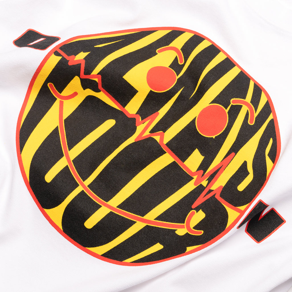 Always On Tour Rave Smile Tee - White Cotton T-Shirt for Music Festivals & Concerts | Rave Outfit Essential