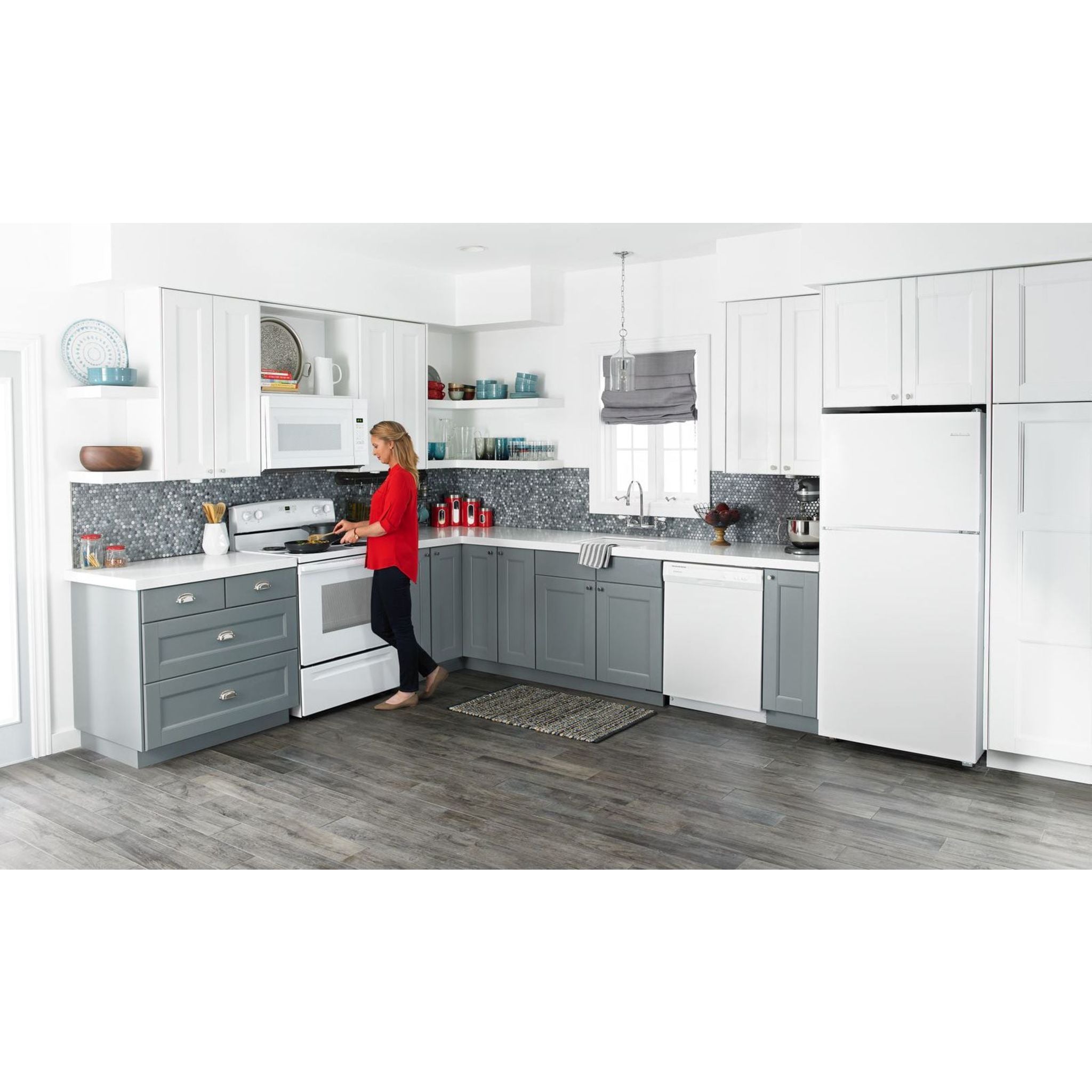 Amana 18.3 Cu. Ft. Top Freezer Refrigerator (ART318FFDW) - Energy Star Certified, White - Perfect for Kitchens, Apartments & Small Spaces