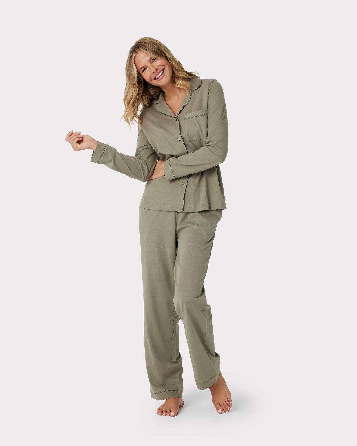 Organic Cotton Button-Up Long Sleeve Pajama Set for Women - Soft & Comfortable Sleepwear - Sage Green Loungewear for Relaxing at Home or Travel