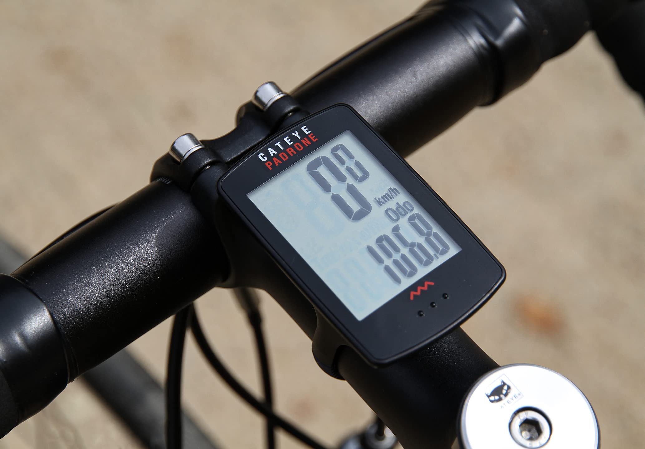 CATEYE Padrone Wireless Bike Computer - Cycling Speedometer & Odometer with Large Display for Road & Mountain Bikes - Perfect for Commuting, Training & Outdoor Adventures