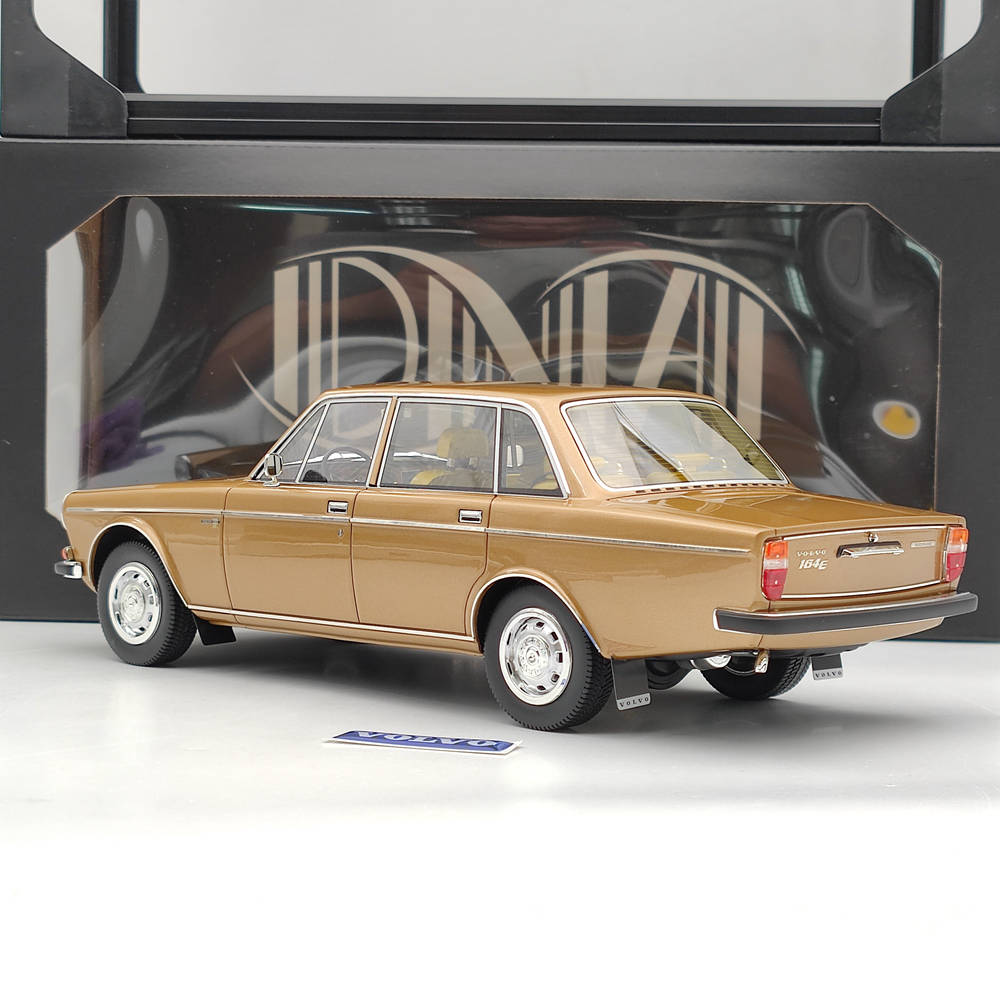 1/18 Scale Volvo 164 E 1972 Resin Model Car - Limited Edition Gold Collectible Toy for Adults, Perfect for Display, Gifts & Car Enthusiasts Collections