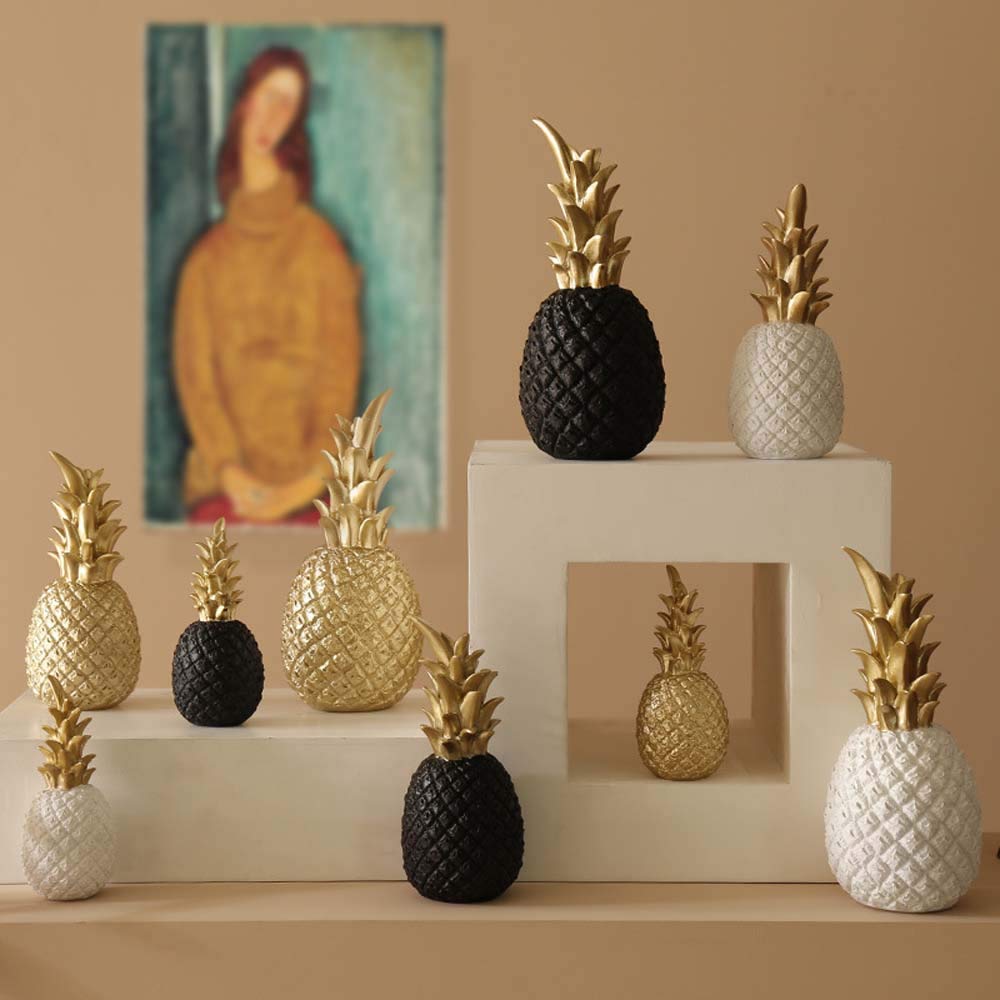 Creative Golden Pineapple Ornaments - Elegant Home Decor for Living Room, Bedroom & Cabinet (Black, Small) | Perfect for Tropical Theme Parties, Wedding Centerpieces & Gift Giving