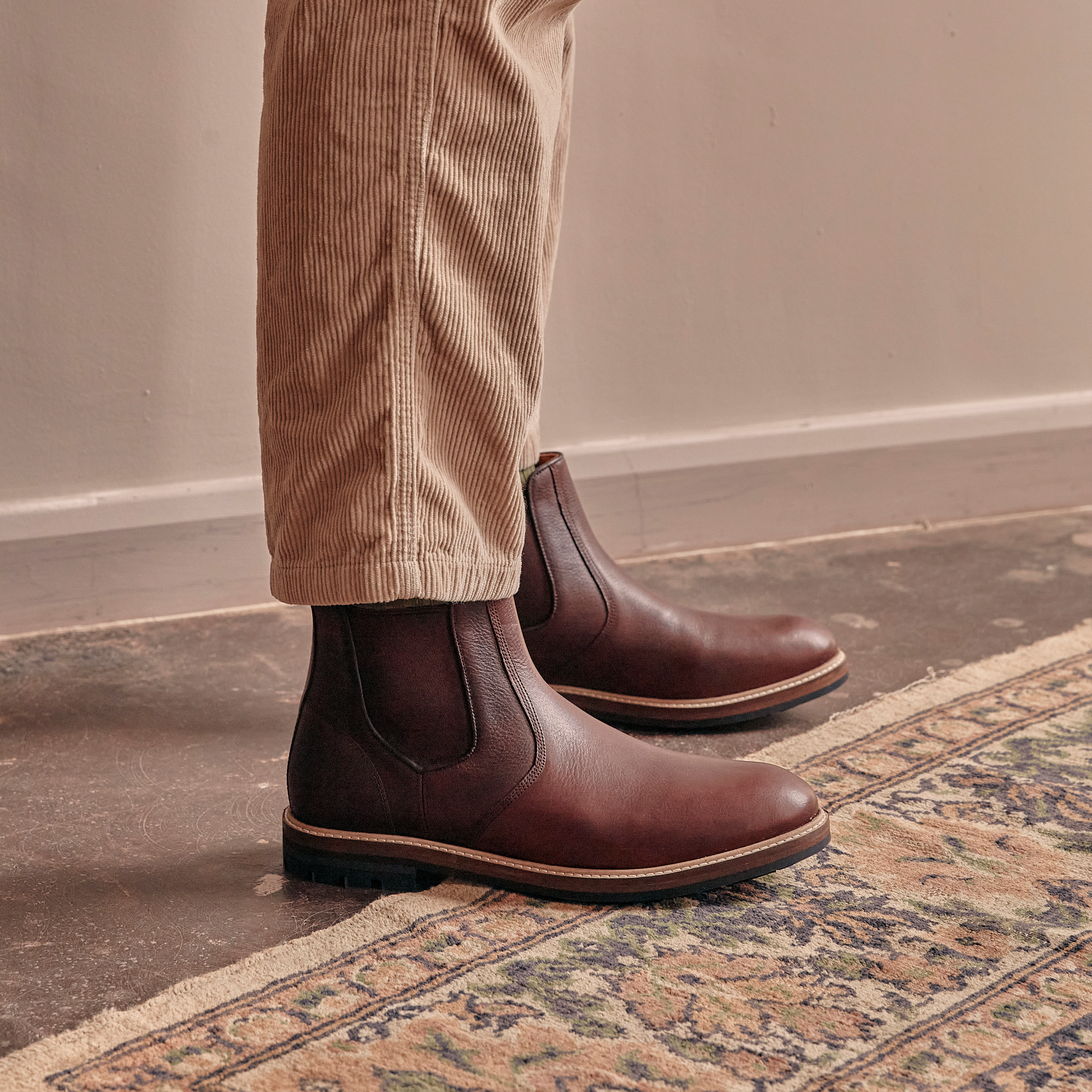 HOGHTON Genuine Chestnut Grained Leather Bag - Stylish & Durable for Work, Travel & Everyday Use