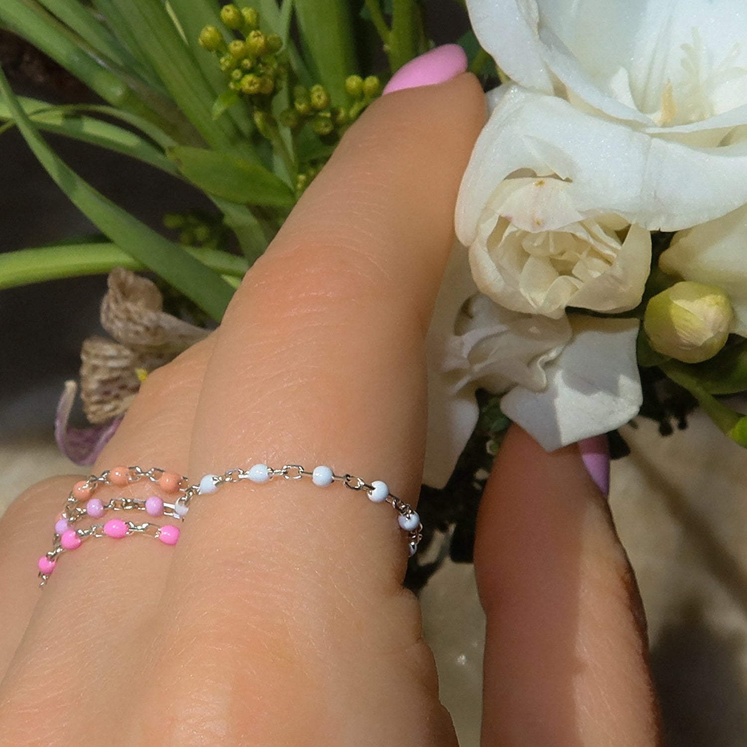 Trendy Peach Fuzz Candy Chain Ring for Women - Dainty Stackable Fashion Jewelry - Perfect for Valentine's Day Gifts, Birthday Presents & Everyday Wear