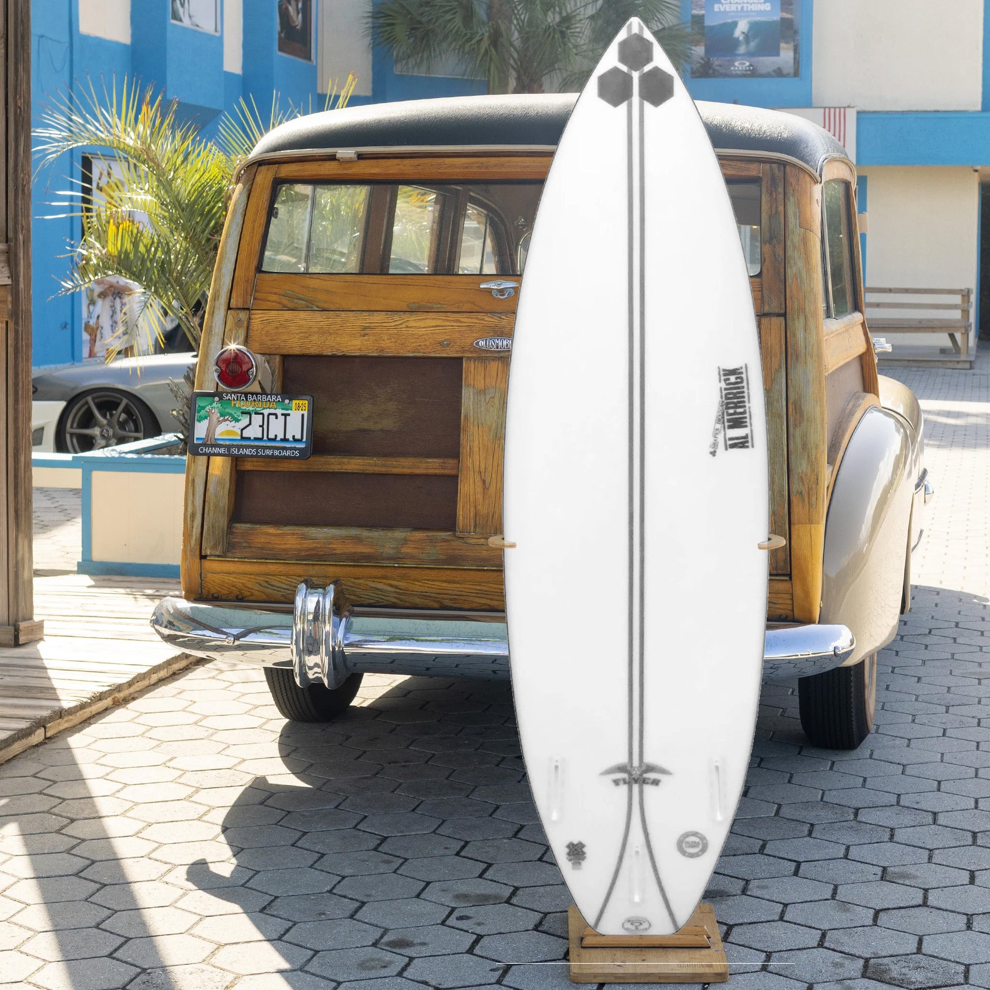 Channel Islands OG Flyer Spine Tek 5'8 Surfboard with Futures Fins - Perfect for Small to Medium Waves & Performance Surfing