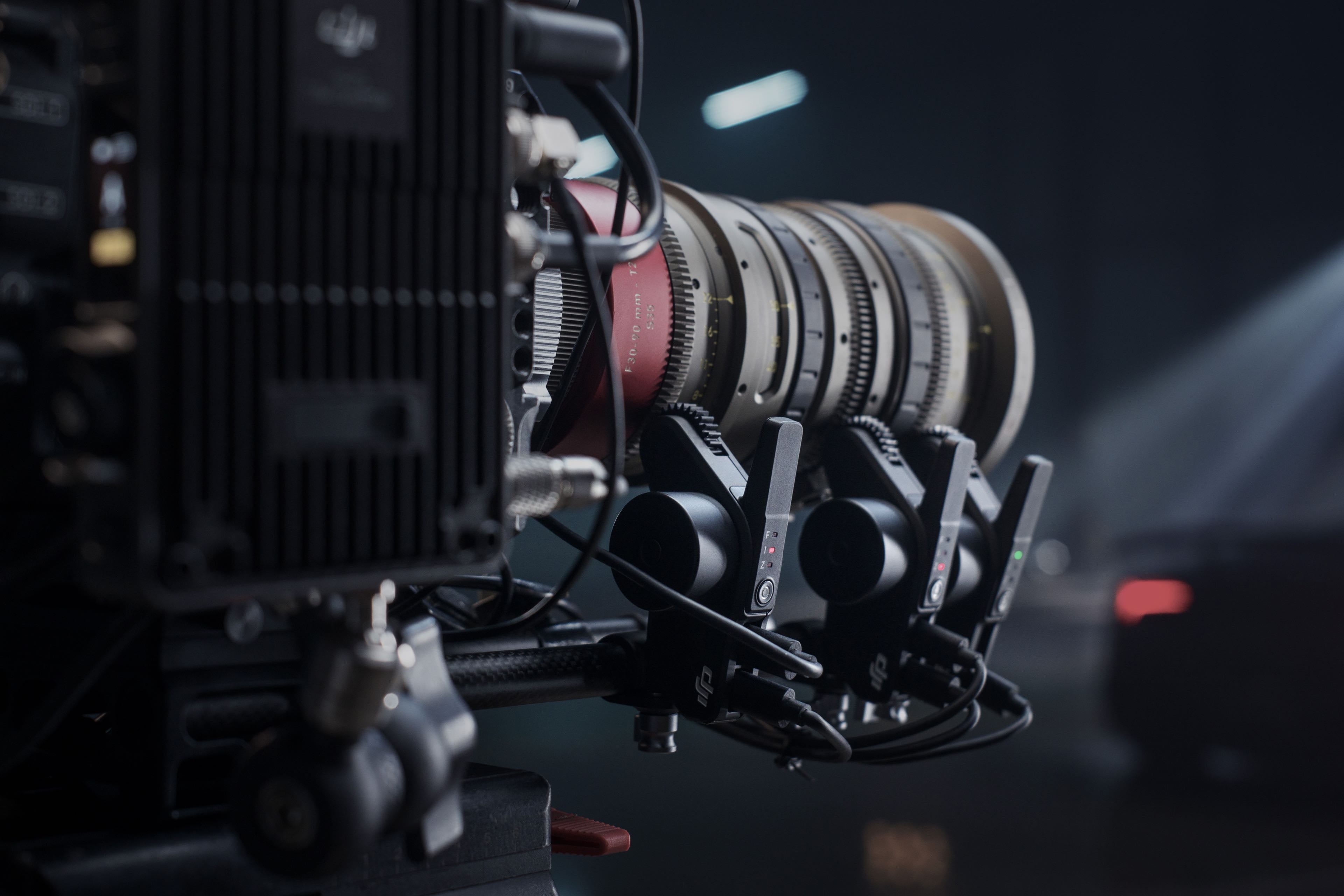 DJI Focus Pro Motor - Professional Camera Focus Motor for Cinematic Filmmaking | Compatible with DJI Ronin & DSLR Cameras | Perfect for Vlogging, Wedding Videos & Action Shots