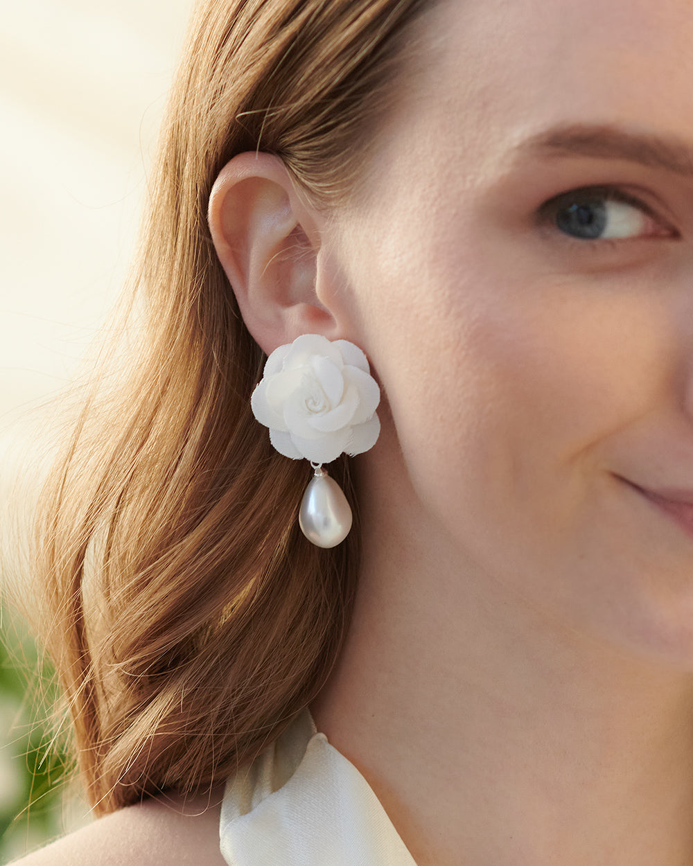 Elegant Pearl & Flower Earrings for Women - Handmade Dainty Floral Jewelry Gift for Her - Perfect for Weddings, Parties & Special Occasions