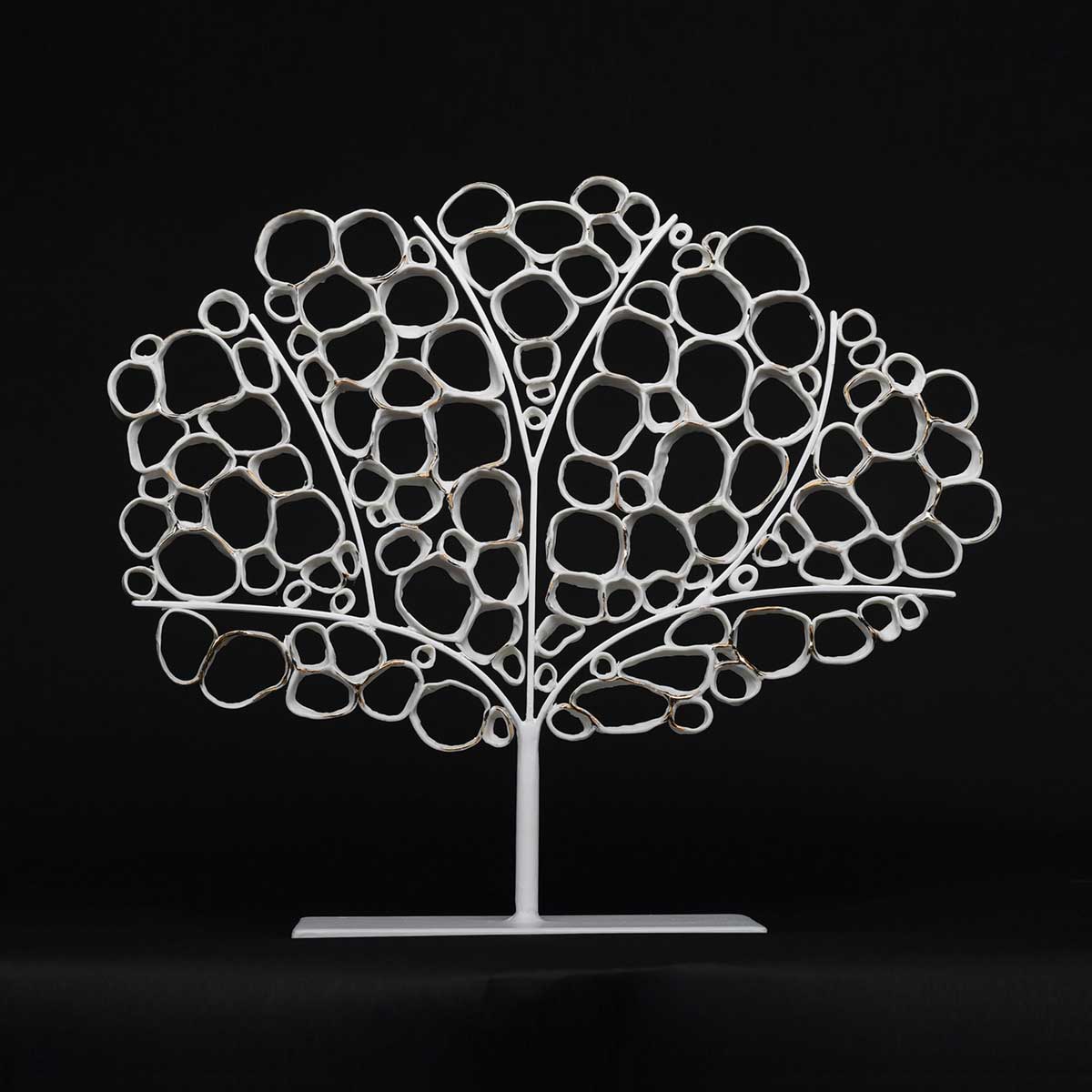 Exquisite Coral Porcelain Gold Sculpture - Handcrafted Home Decor for Living Room, Office & Luxury Gifts - Elegant Art Piece for Wedding, Anniversary & Housewarming