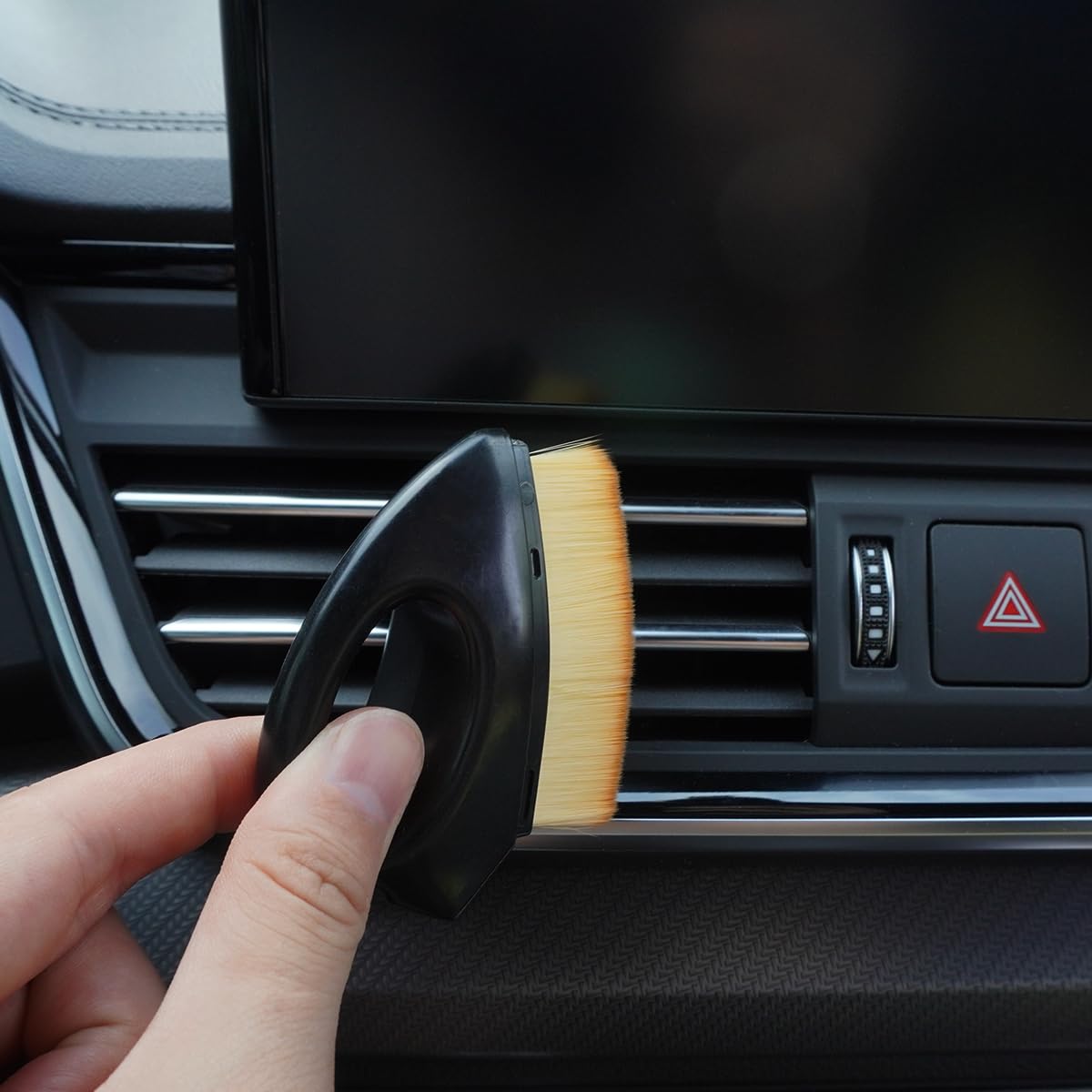 Premium Car Tire Shine Applicator Brush - High Density Foam Sponge for Tire Dressing & Detailing - Portable Auto Cleaning Supplies for Cars, Trucks & SUVs - Perfect for DIY Car Wash & Professional Detailing